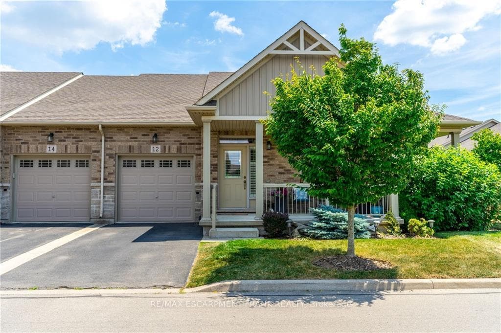12 MURPHY Lane, Hamilton