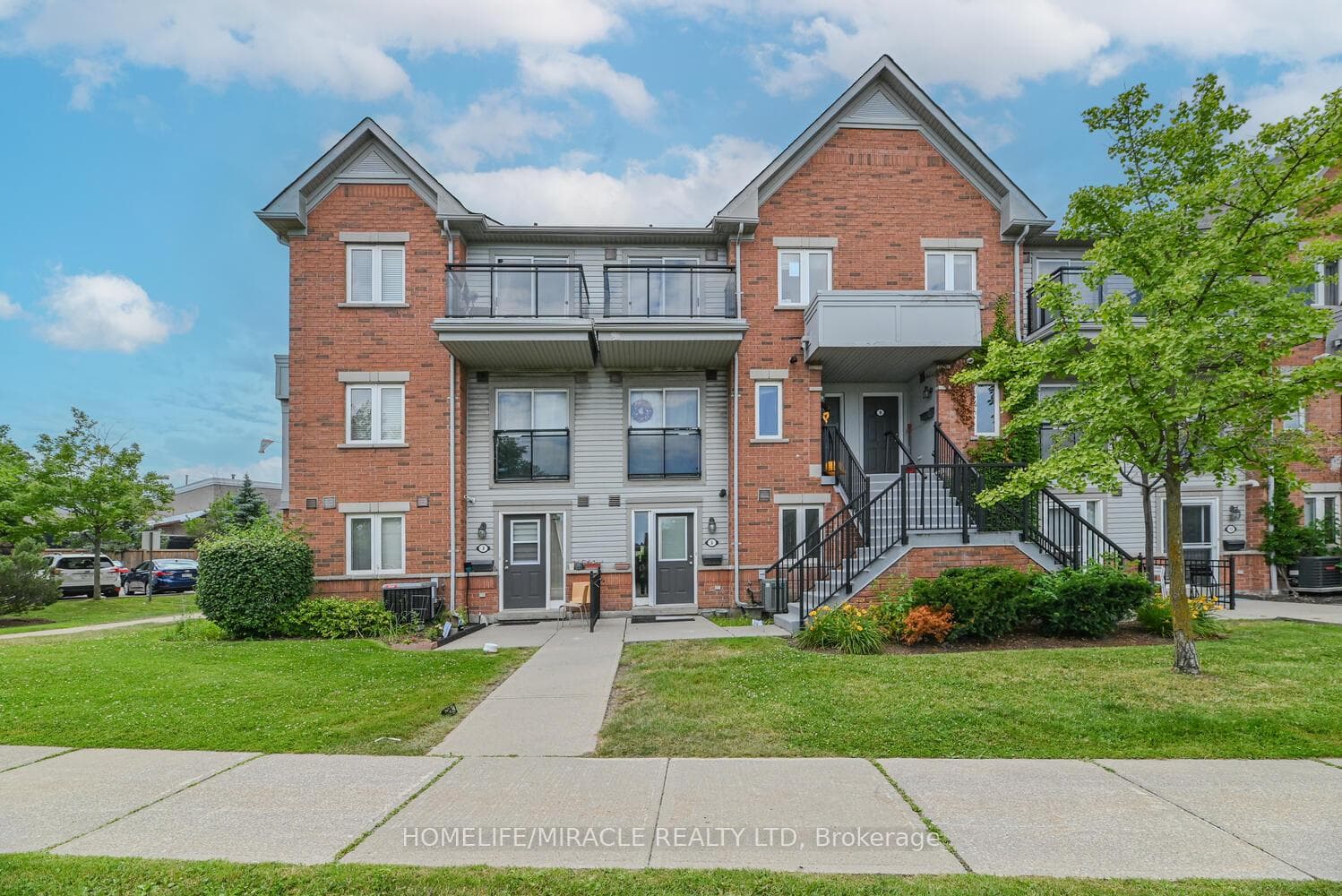 4620 Guildwood Way Unit 5, Mississauga, ON L5R 4H4 - Photo 1