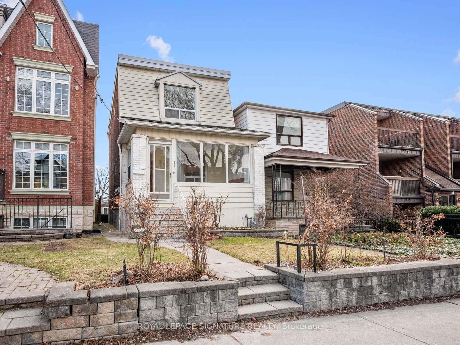 45 Eaton Avenue, Danforth / East York, ON M4J 2Z4 - Photo 1