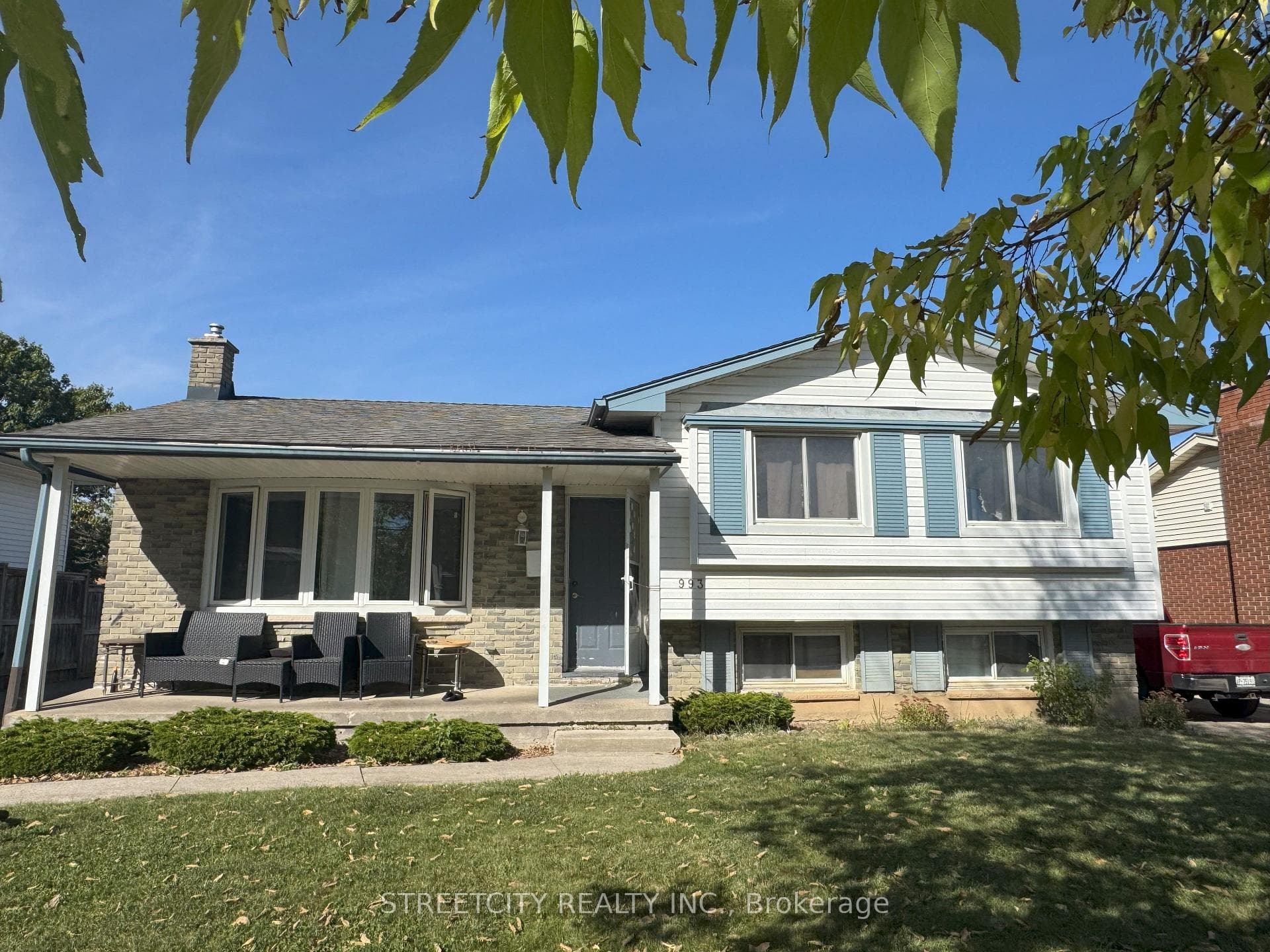 993 Osgoode Drive, London South, ON N6E 1C9 - Photo 1