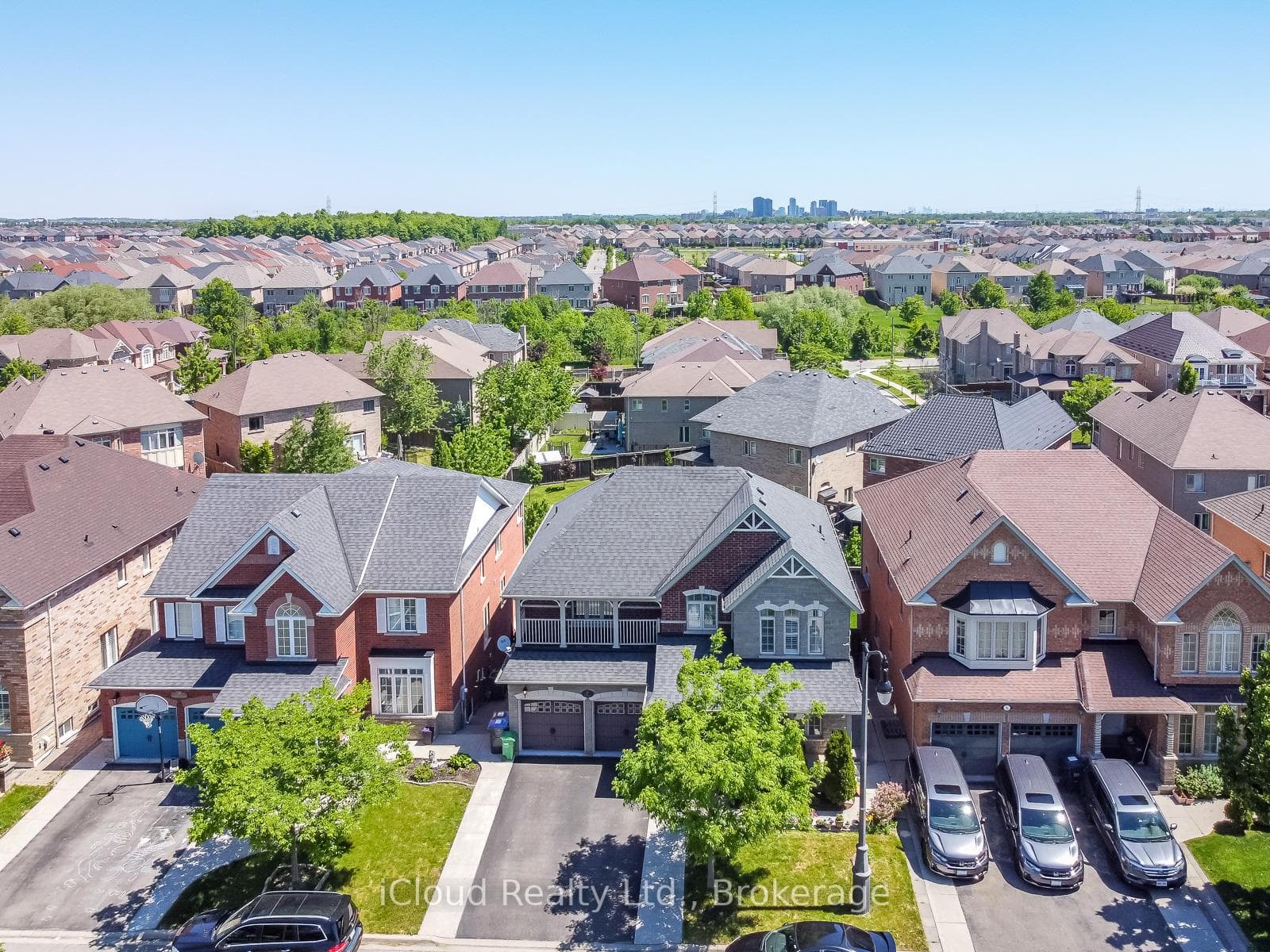 7 Merrittonia Street, Brampton, ON L6X 0Y9 - Photo 1