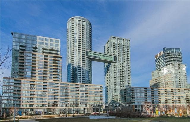 15 Iceboat Terrace Unit 1042B, Downtown Toronto / Waterfront, ON M5V 4A5 - Photo 1