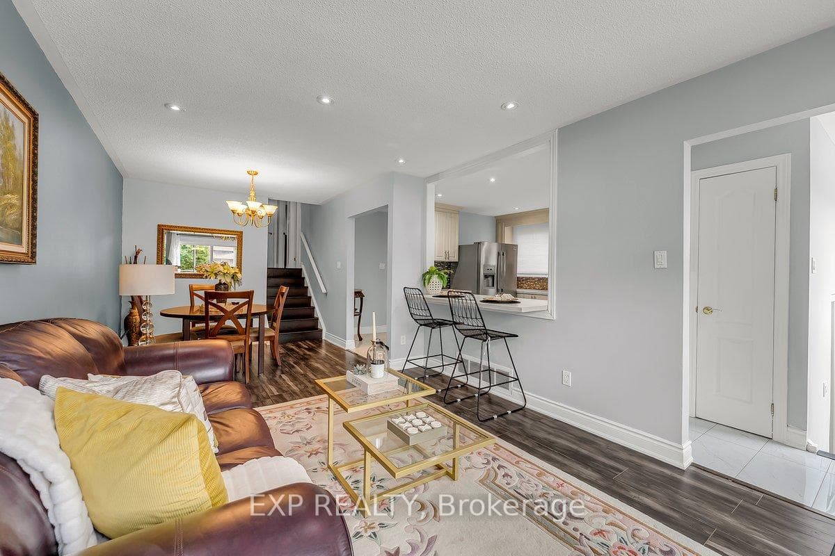 135 Mill Street, Brampton, ON L6X 2P1 - Photo 1