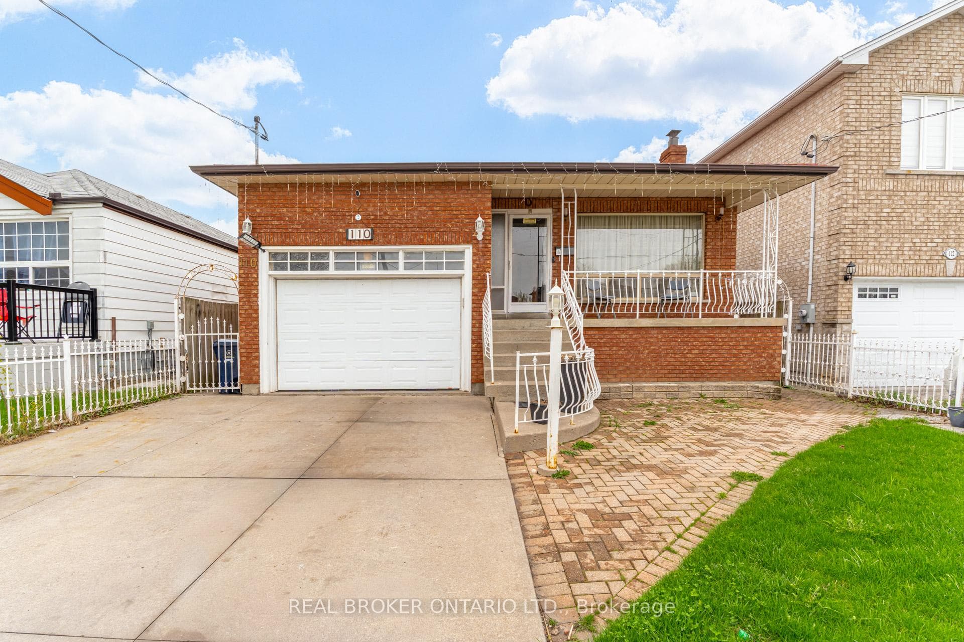 110 Commonwealth Avenue Unit UPPER, Dorset Park / Kennedy Park, ON M1K 4K5 - Photo 1