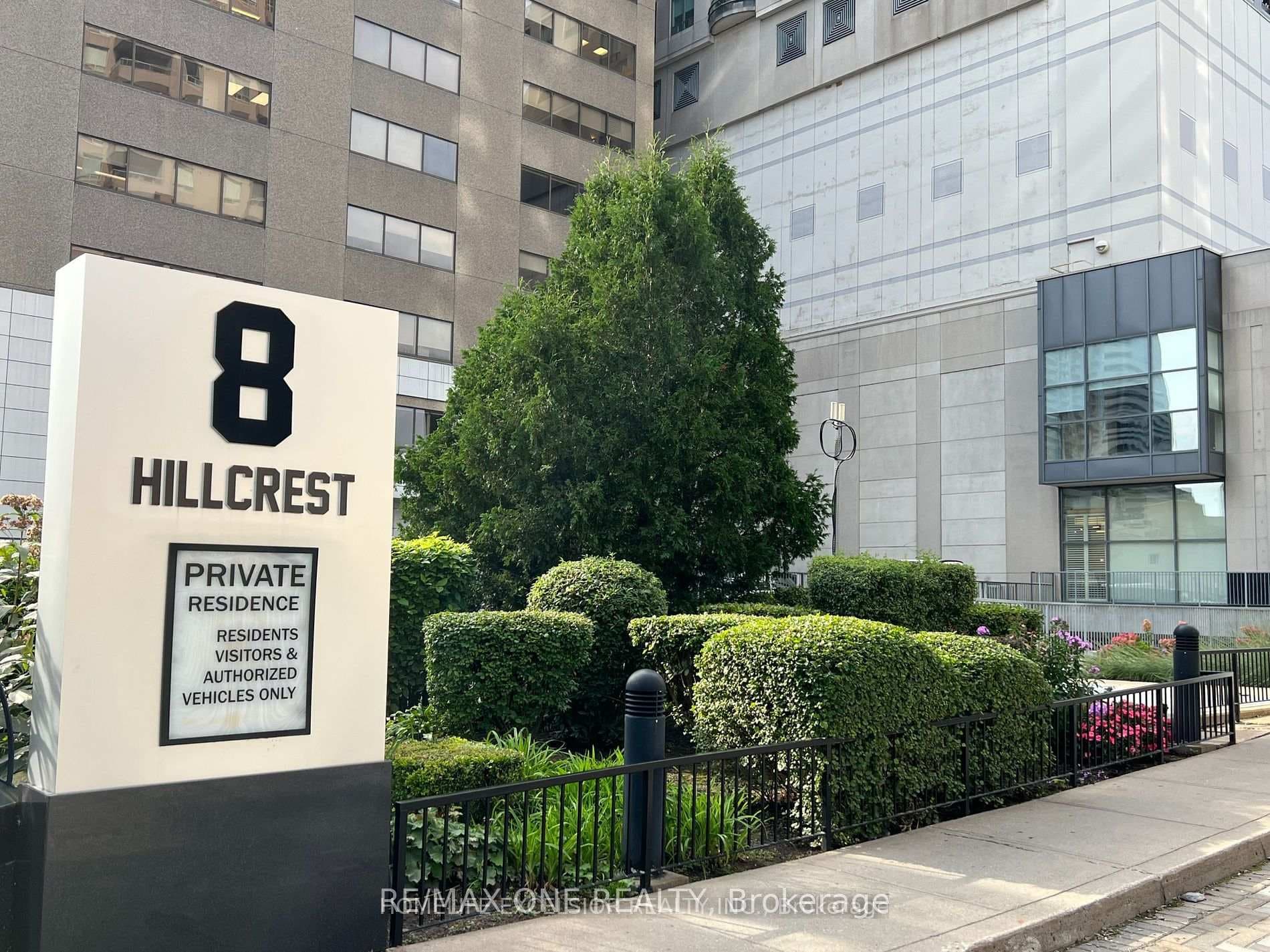 8 Hillcrest Avenue Unit PH508, Toronto C14