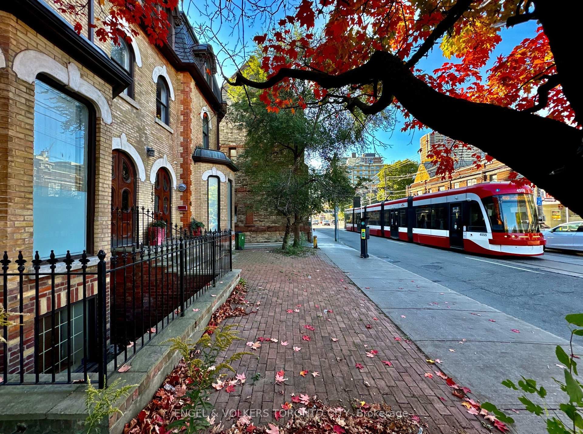 167 Carlton Street, Regent Park / Cabbagetown / St. James Town, ON M5A 2K3 - Photo 1