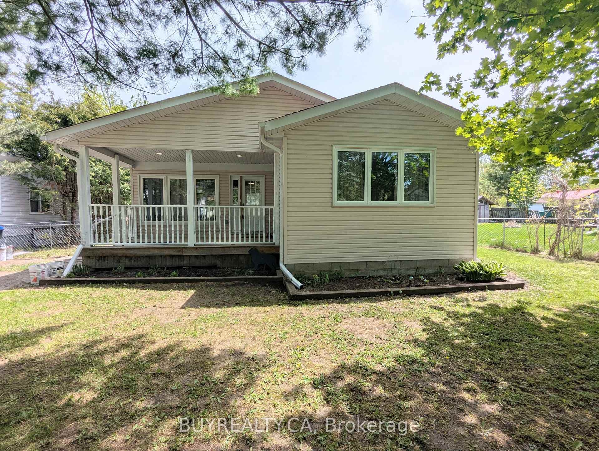 865 Blackwoods Avenue, Innisfil