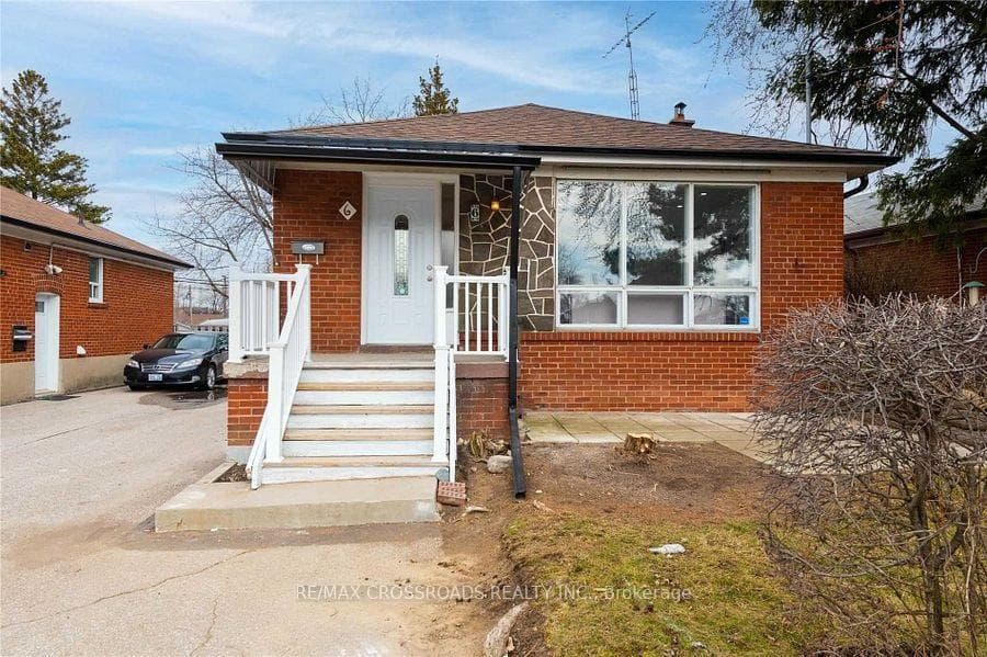 6 Larkhall Avenue, Scarborough (West Hill / Highland Creek), ON M1J 1V1 - Photo 1