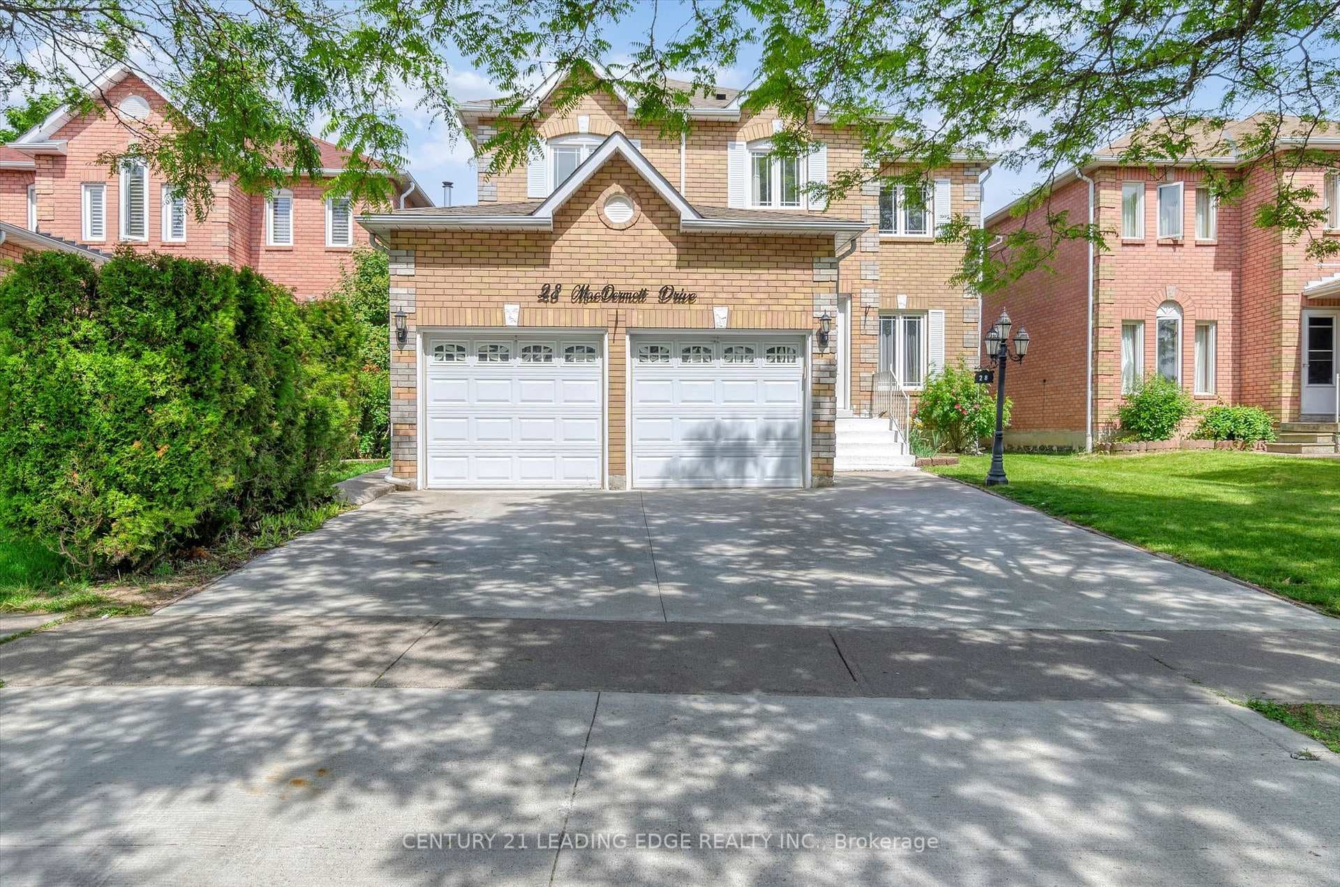 28 Macdermott Drive, Ajax