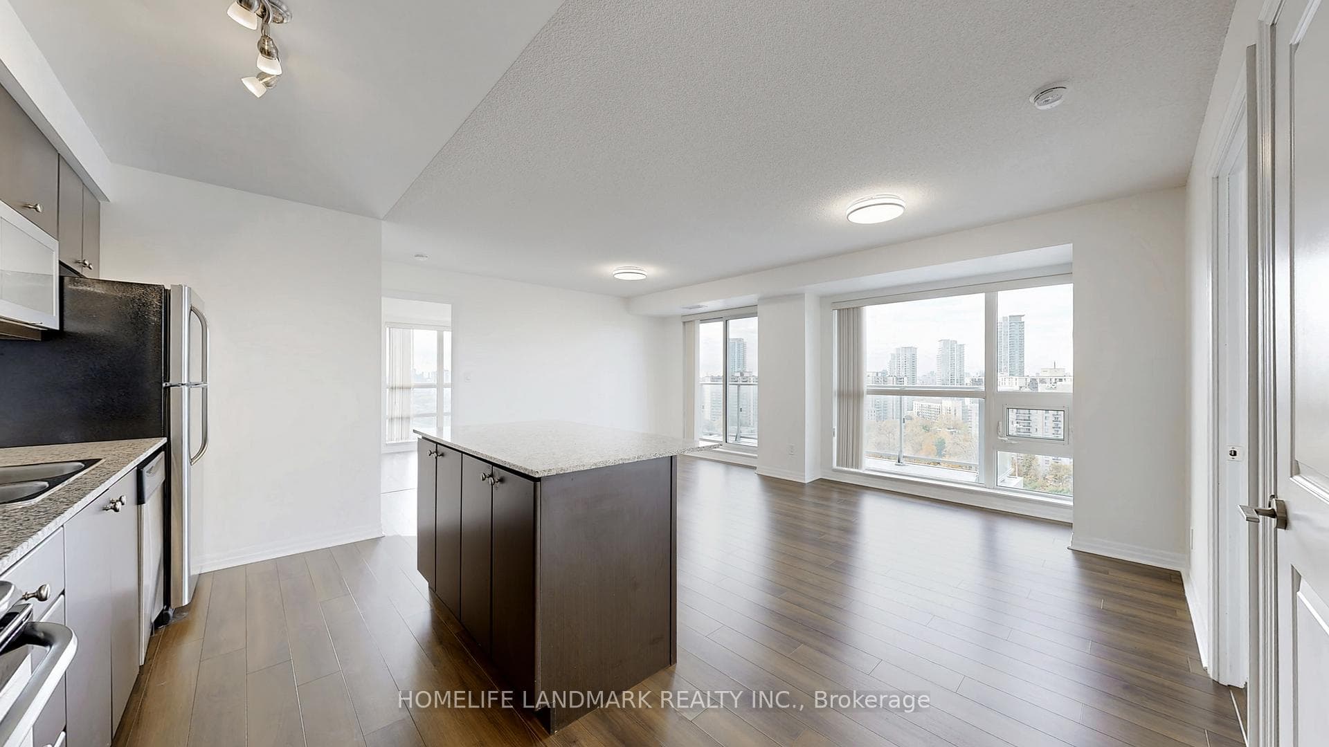 2015 Sheppard Avenue Unit 1704, Hillcrest Village / Bayview Village, ON M2J 0B3 - Photo 1