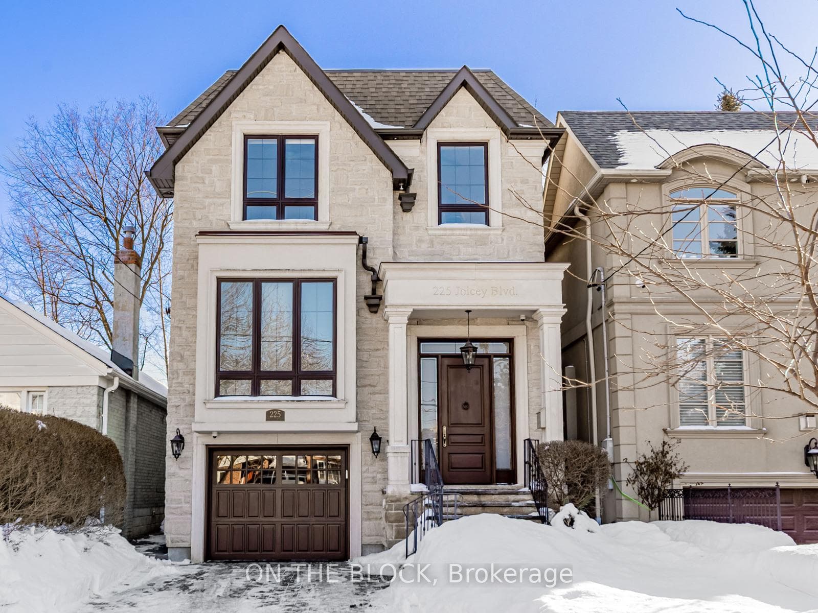 225 Joicey Blvd