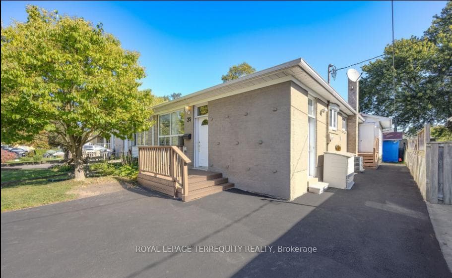 25 Bailey Crescent, Aurora, ON L4G 2B2 - Photo 1