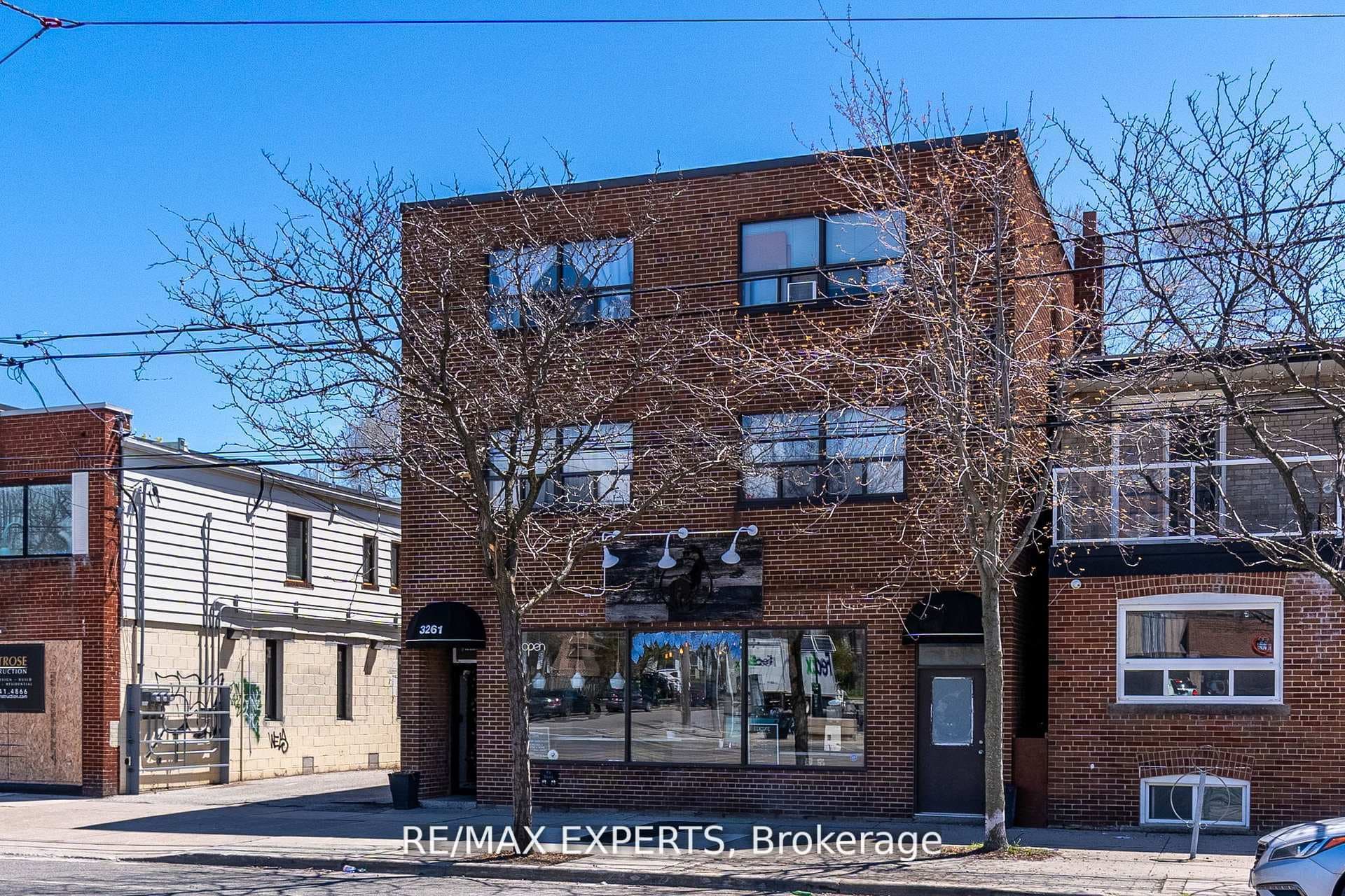 3261A Lake Shore Boulevard Unit 102, Liberty Village / Parkdale / South Parkdale, ON M8V 1M2 - Photo 1