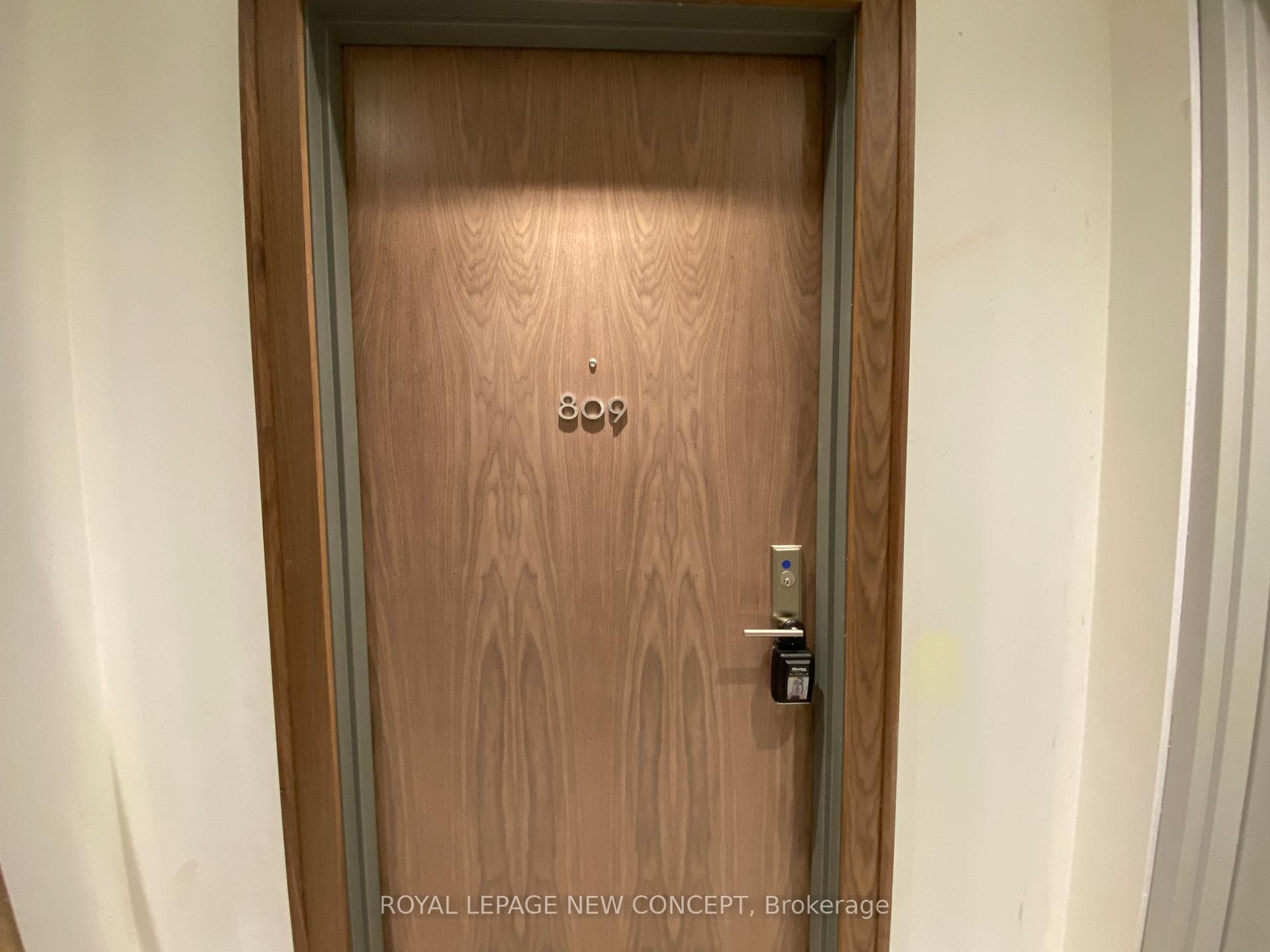 1 Grandview Avenue Unit 809, Markham, ON M3B 2M3 - Photo 1