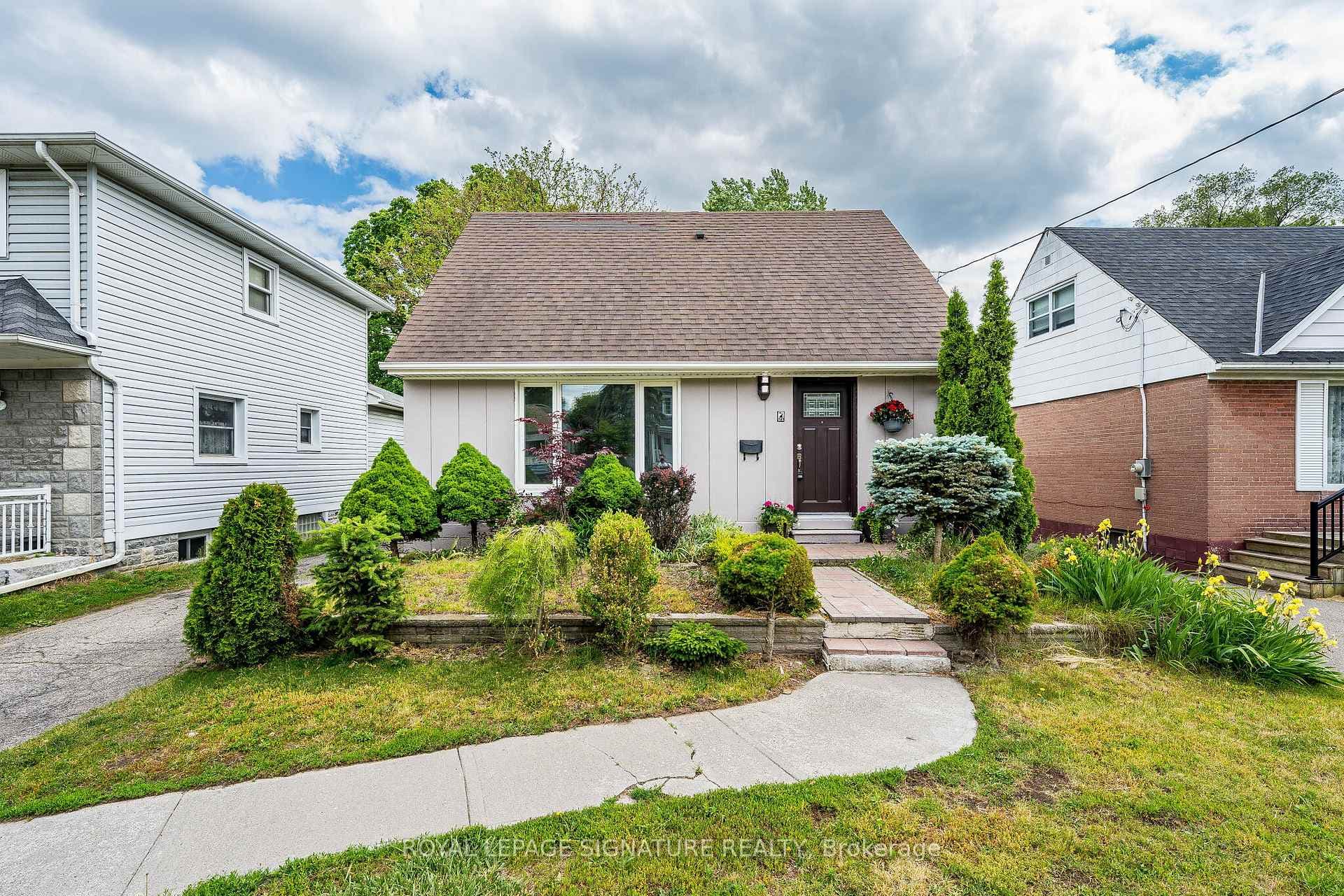 7 Putney Road, Liberty Village / Parkdale / South Parkdale