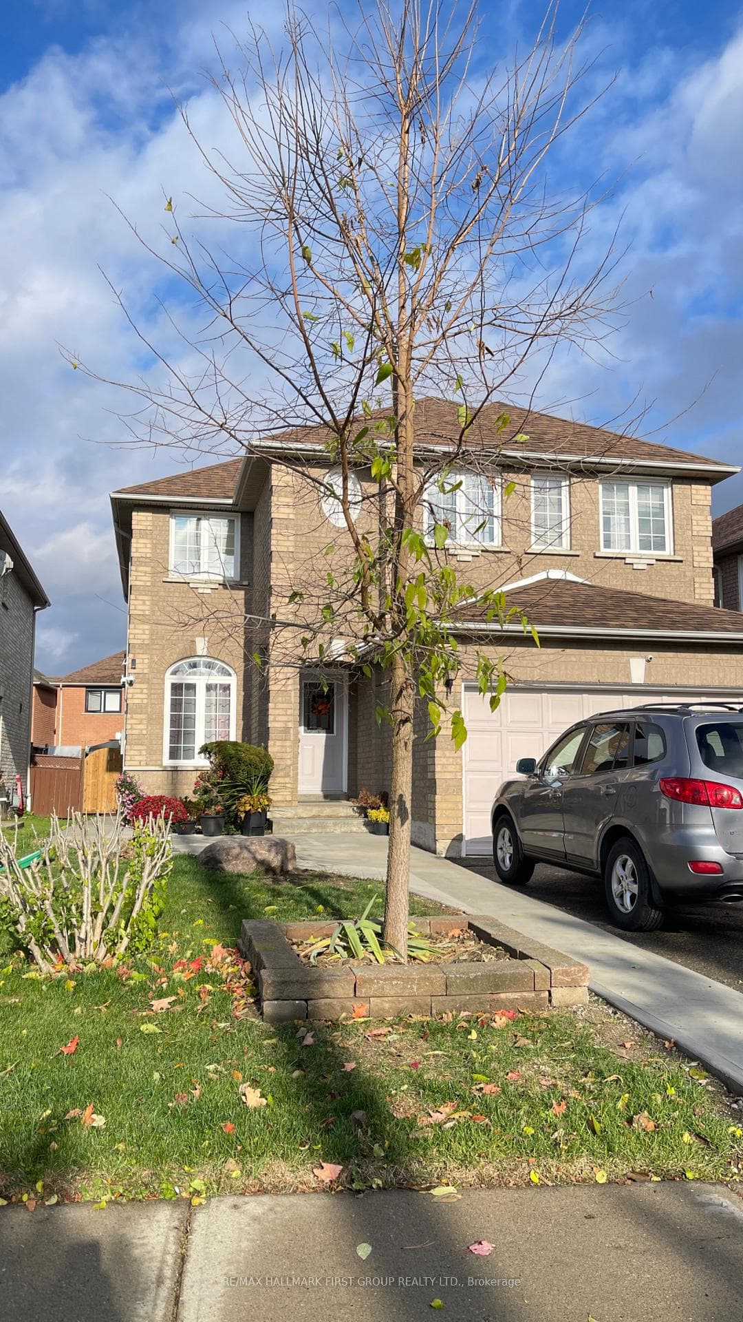 61 Lent Crescent, Brampton, ON L6Y 4X7 - Photo 1