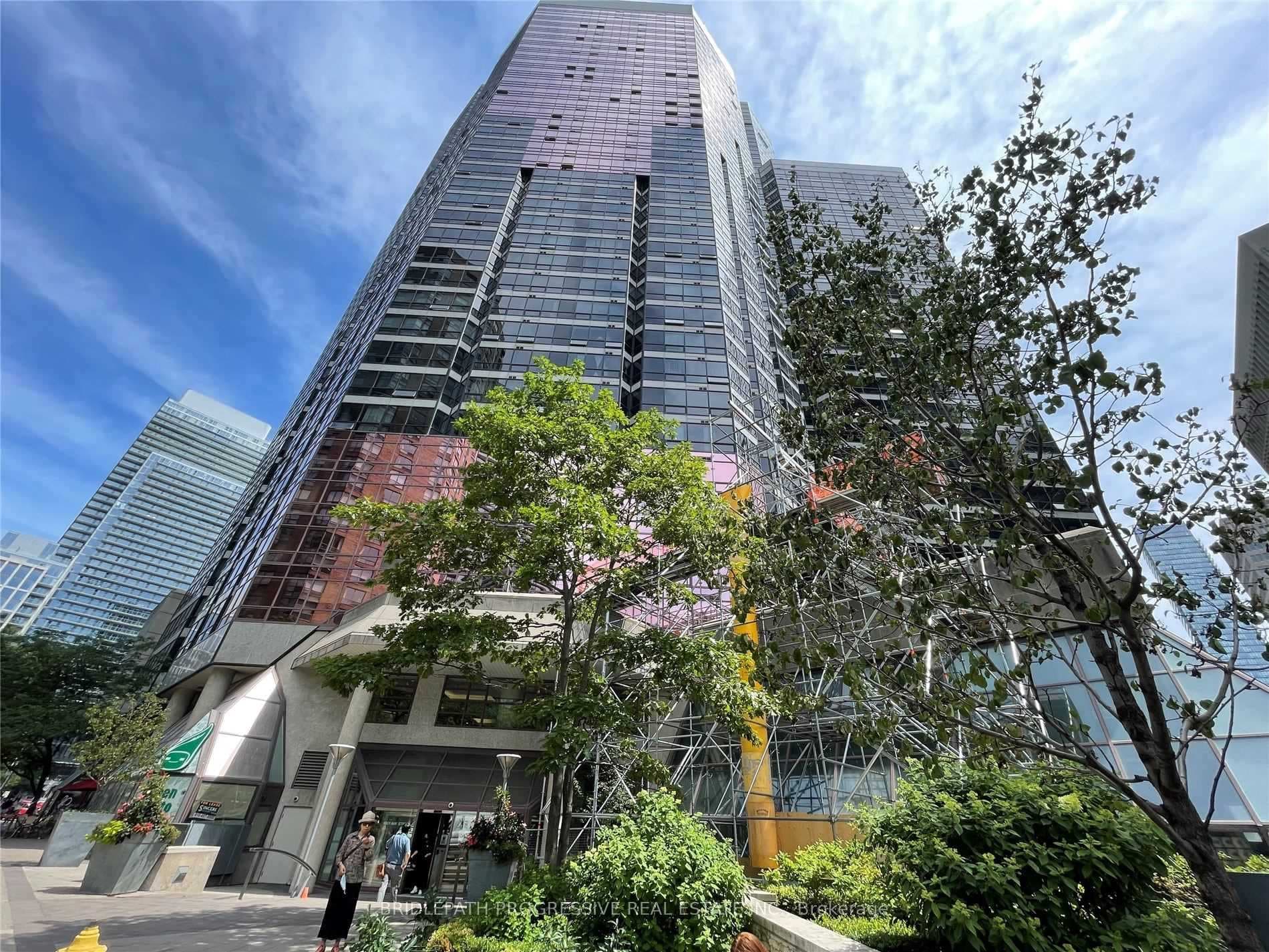 1001 Bay Street Unit 2702, Toronto C01