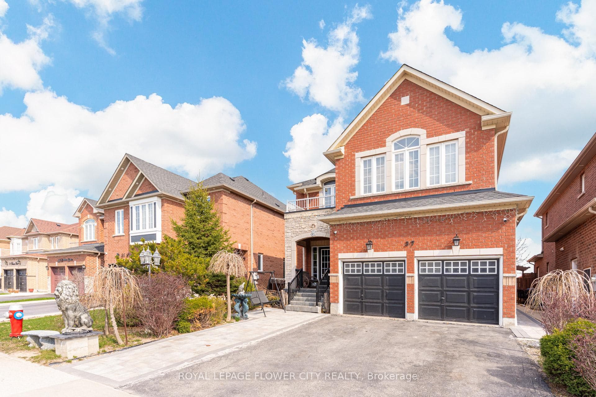 37 Denim Drive, Brampton, ON L6P 2R3 - Photo 1