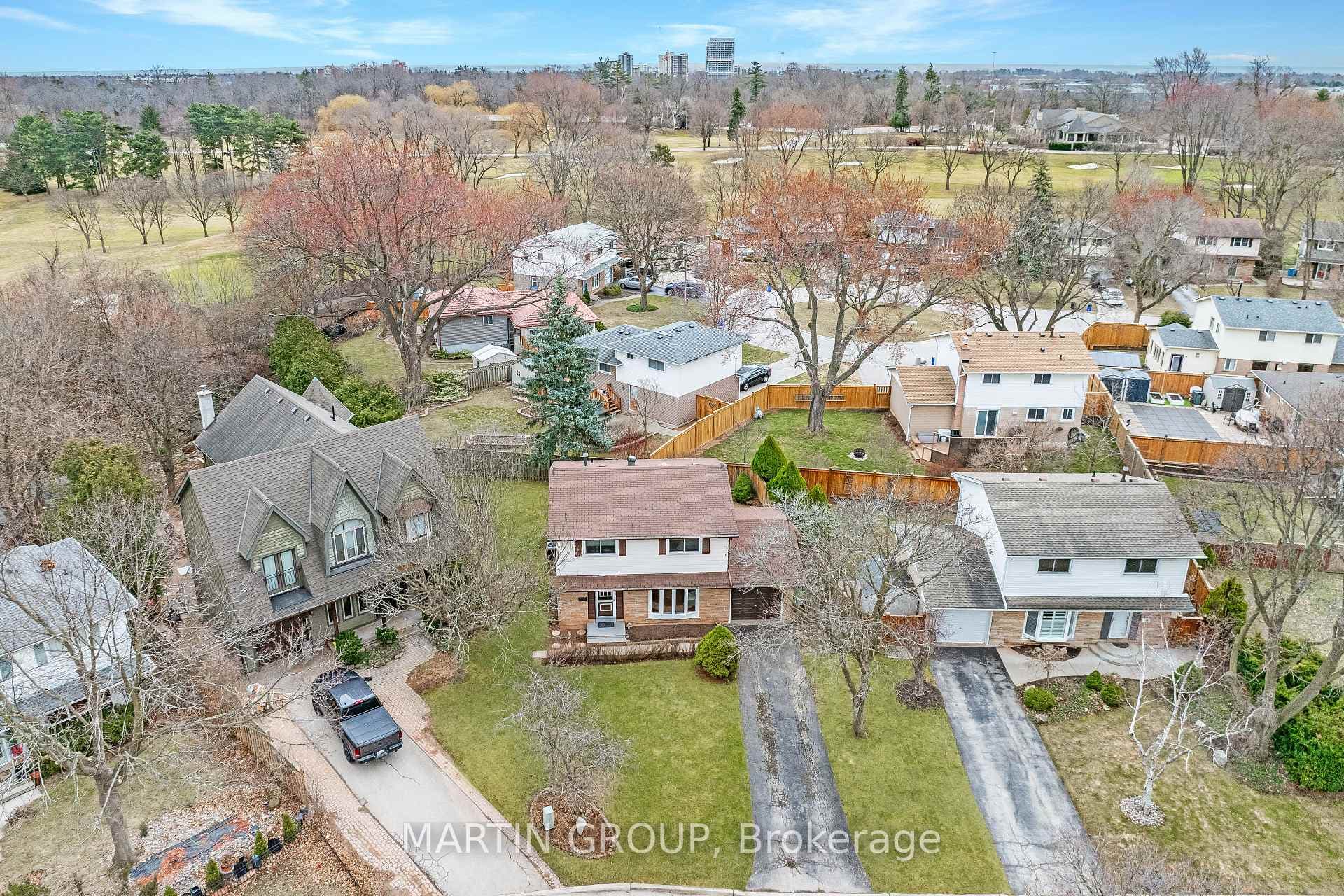 123 Otter Crescent, Oakville, ON L6H 1E7 - Photo 1