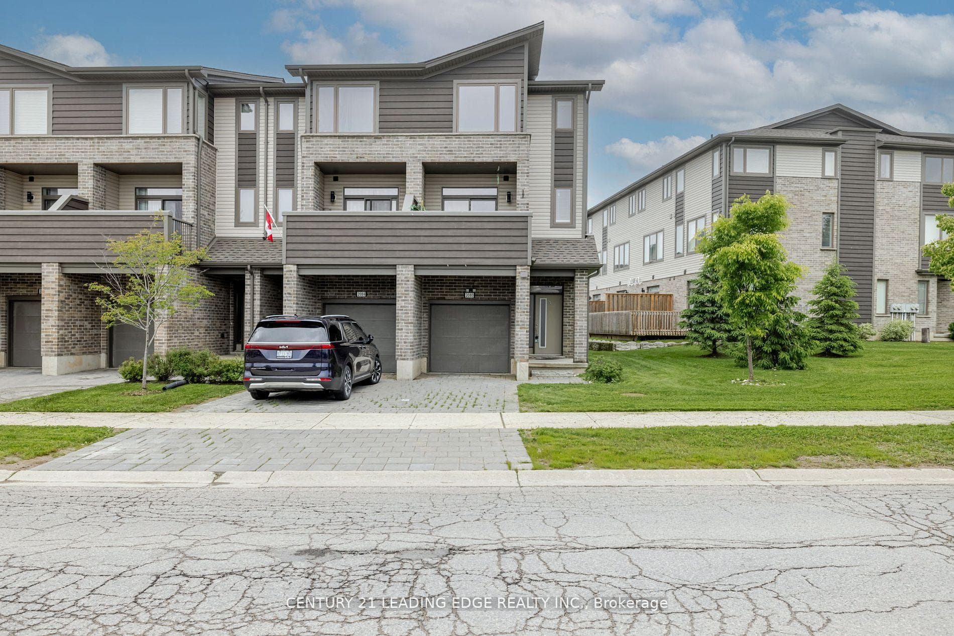2080 Meadowgate Boulevard, London South, ON N6M 1K1 - Photo 1