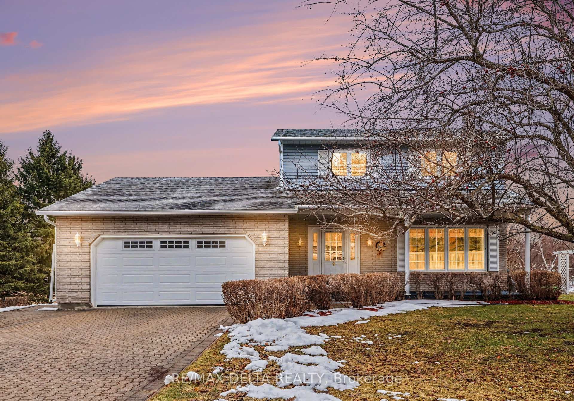 10532 Main Street, North Dundas, ON K0E 1W0 - Photo 1