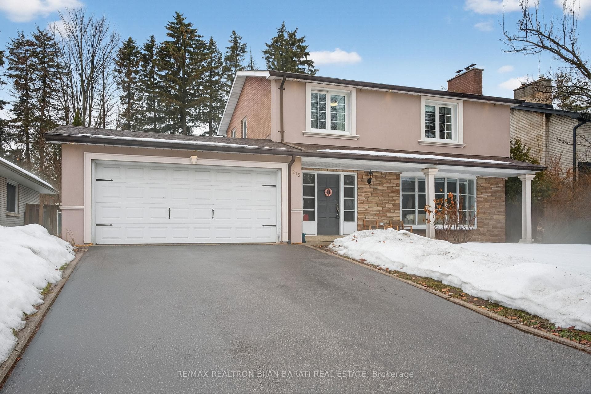 215 Grandview Avenue, Markham, ON L3T 1J3 - Photo 1