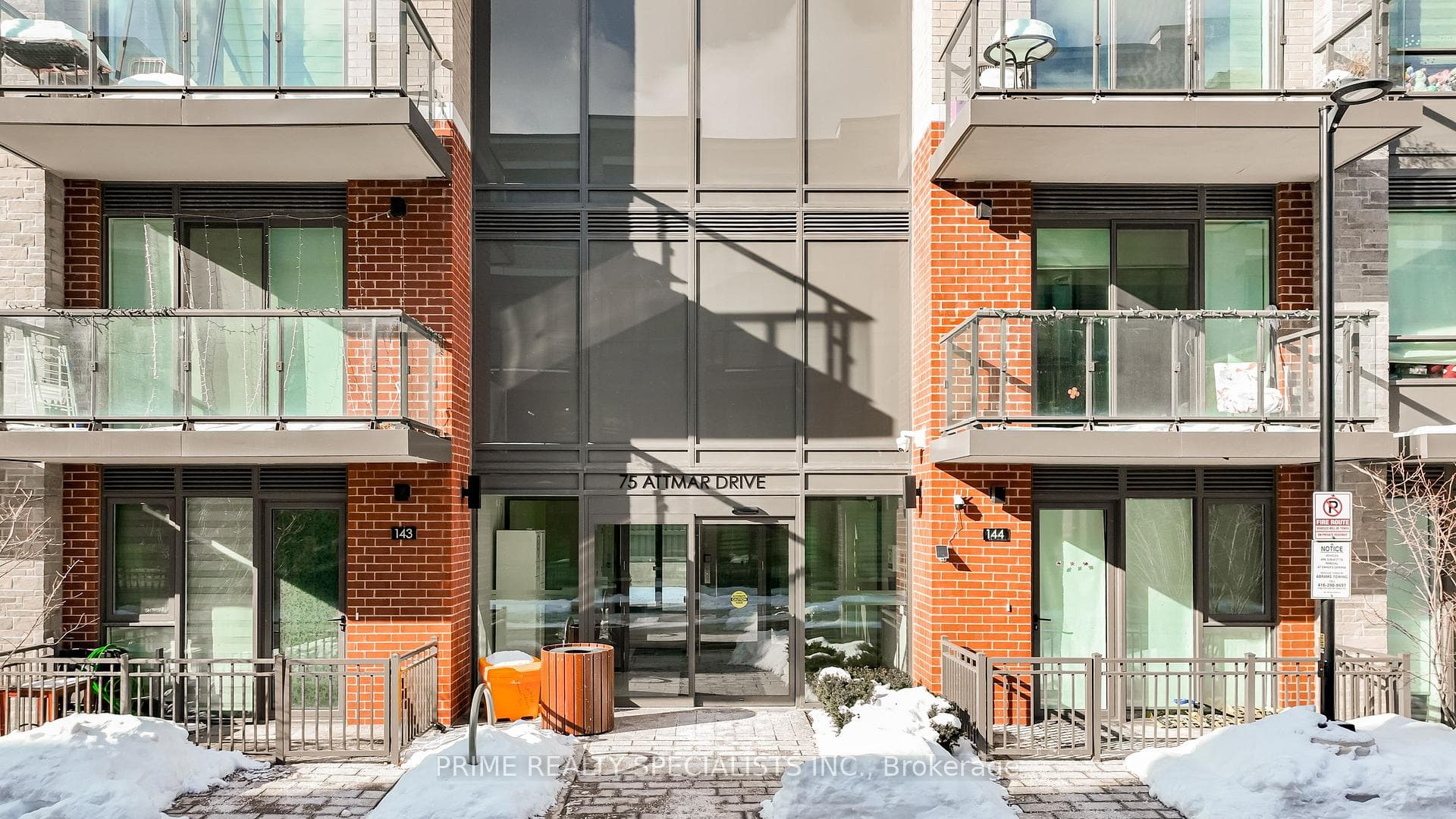 75 Attmar Drive Unit 342, Brampton, ON L6P 0Y6 - Photo 1