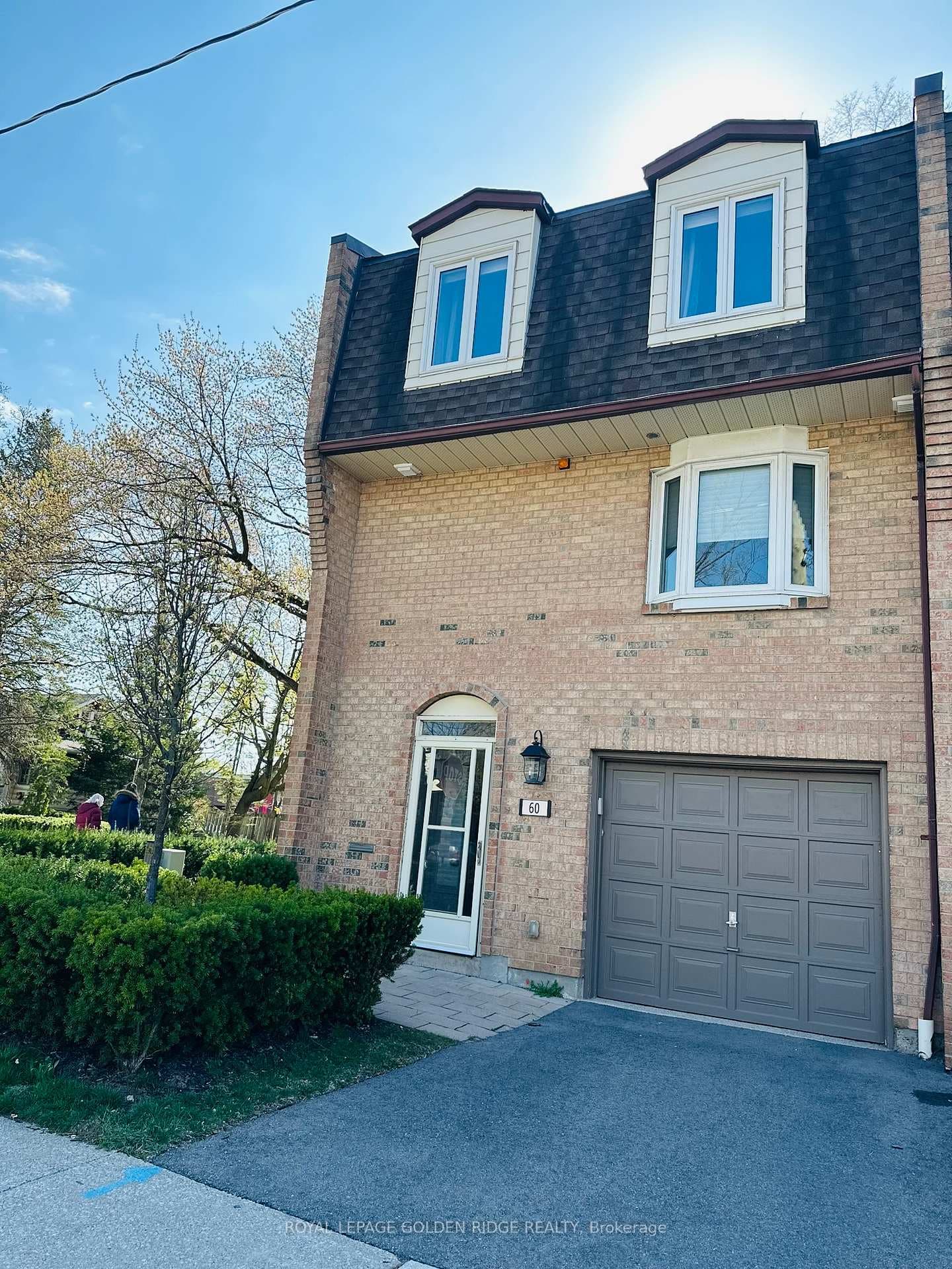 60 John Street, Oakville