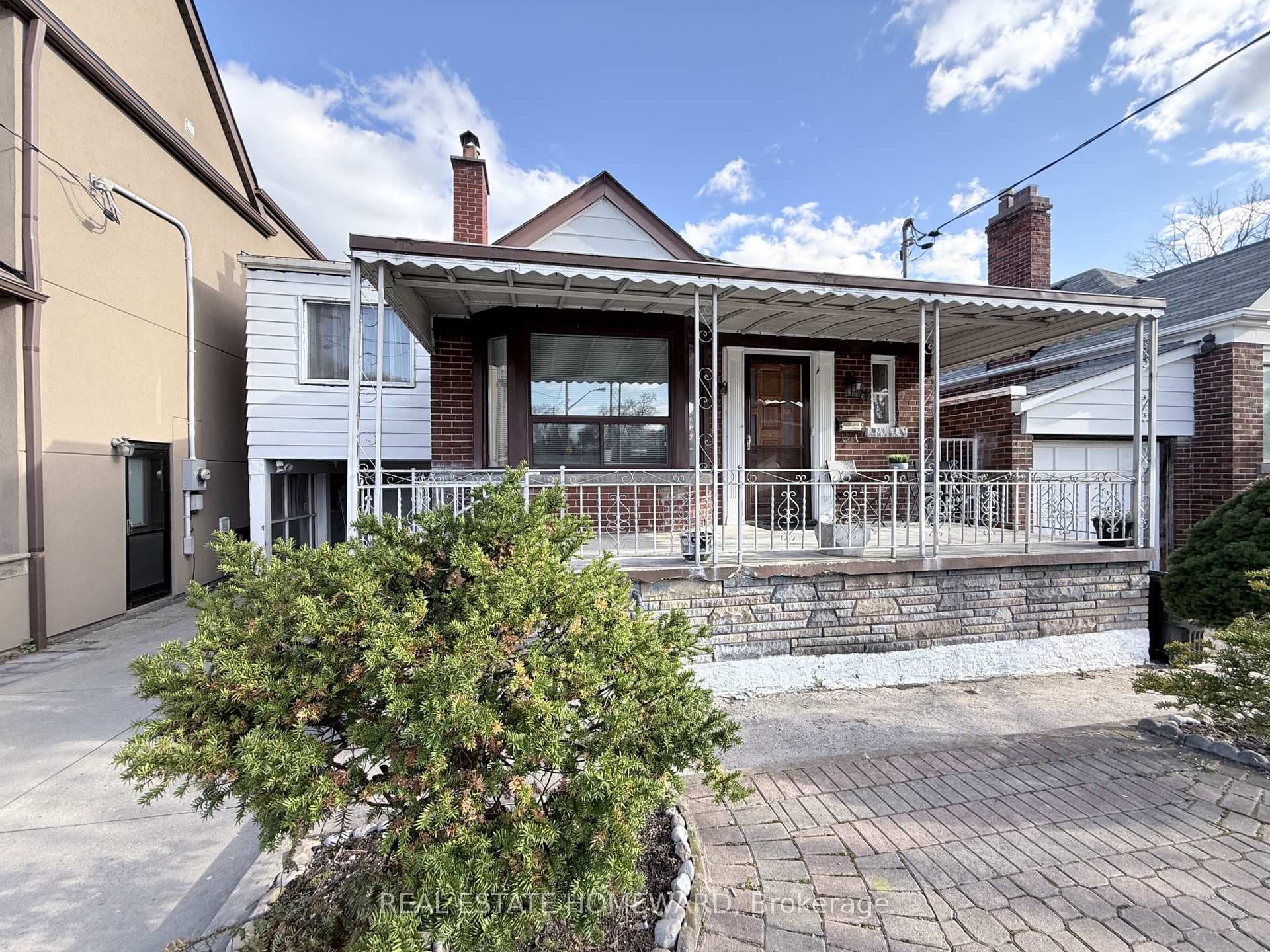 63 O'Connor Drive, Danforth / East York, ON M4K 2K3 - Photo 1