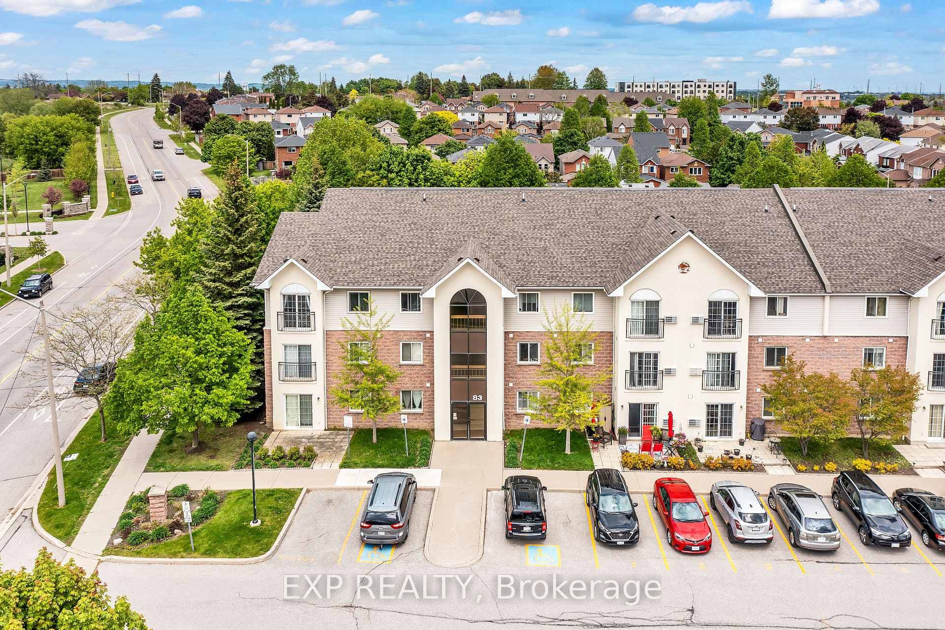 83 Aspen Springs Drive Unit 208, Clarington, ON L1C 5J7 - Photo 1