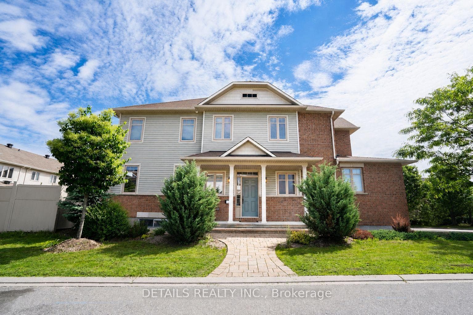 210 Calaveras Avenue, Barrhaven