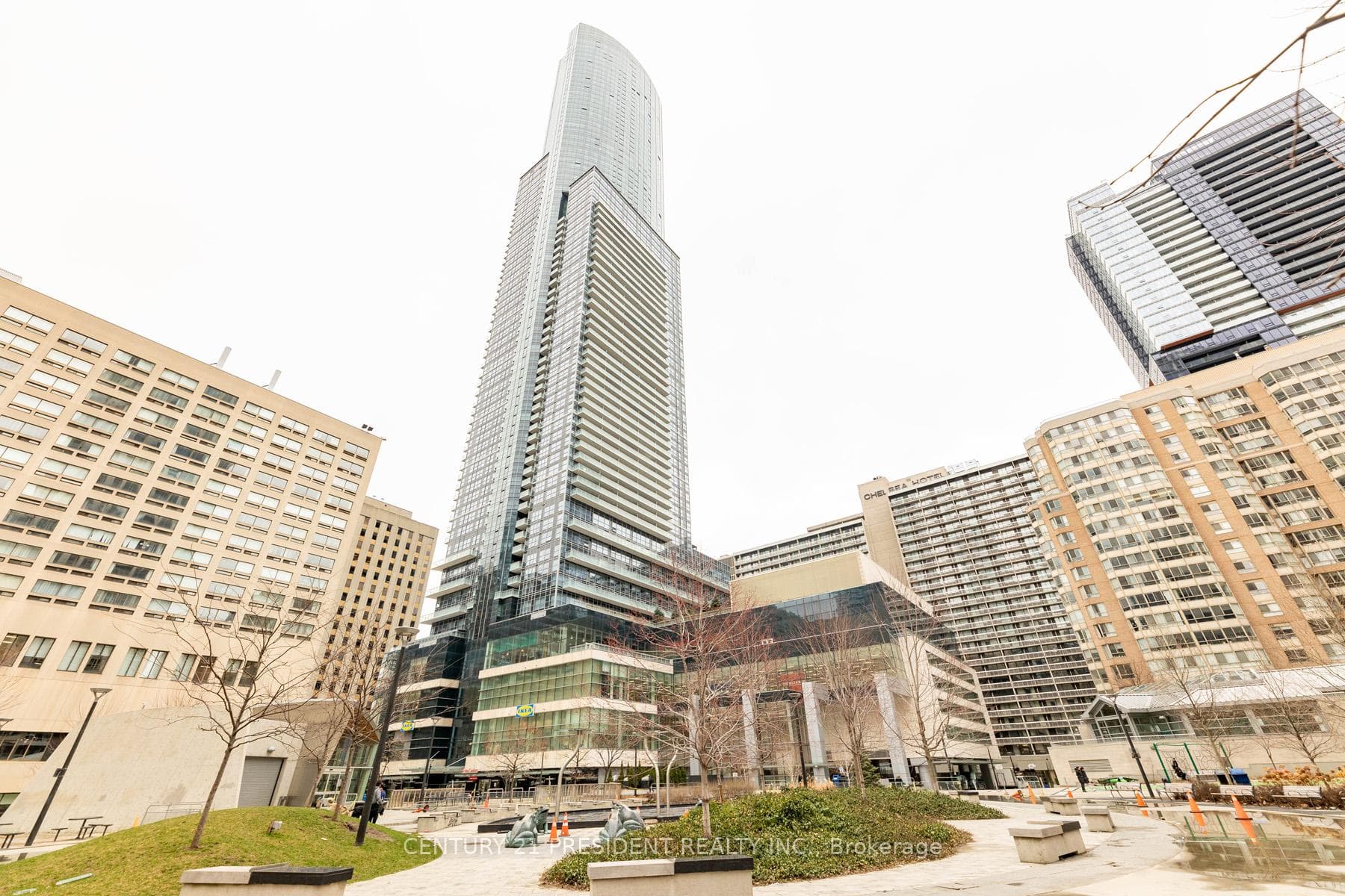 386 Yonge Street Unit 4309, Downtown Toronto / Waterfront, ON M5B 0A5 - Photo 1