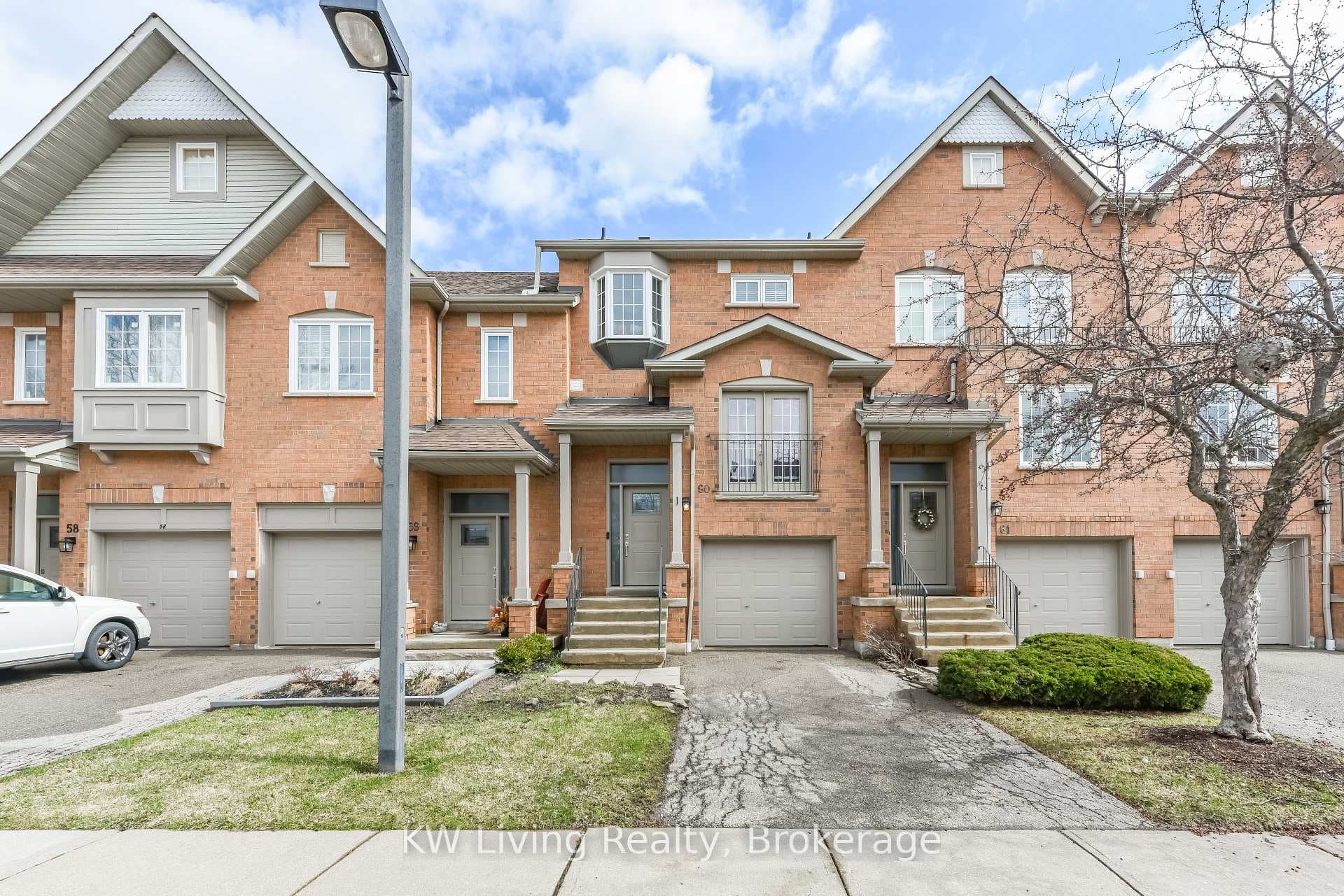 1588 South Parade Court Unit 60, Mississauga, ON L5M 6E7 - Photo 1