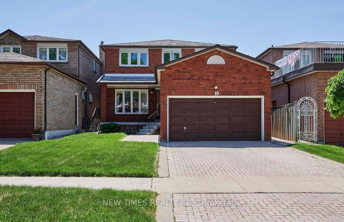19 Coverdale Crescent, Scarborough Village / Eglinton East, ON M1V 2S6 - Photo 1