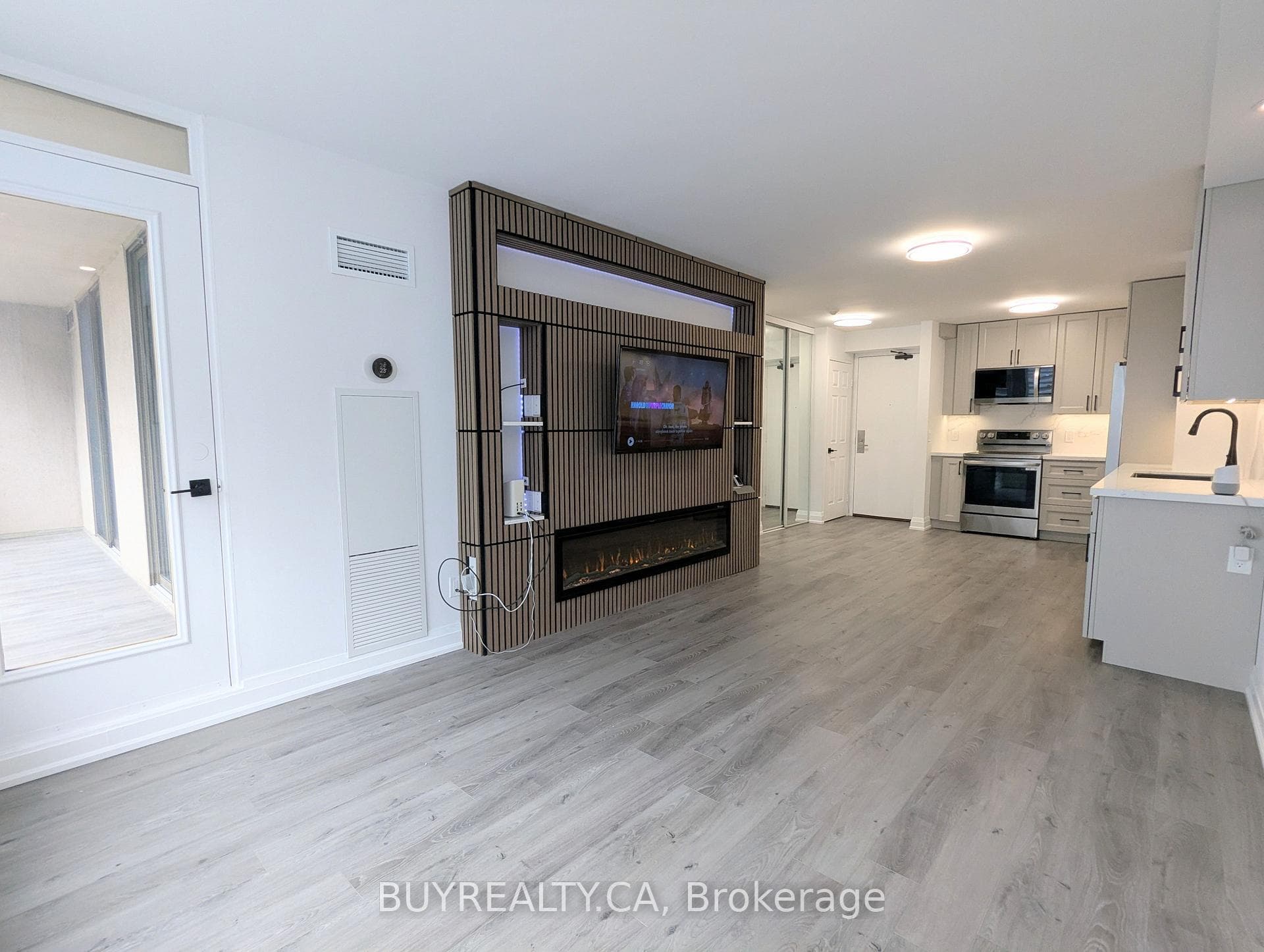 256 Doris Avenue Unit 1603, Toronto C14