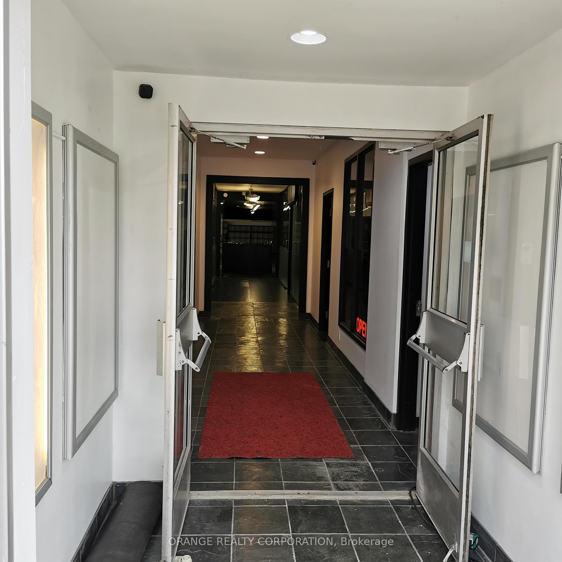 3301 Lake Shore Blvd W Lake Shore Boulevard Unit 101, Liberty Village / Parkdale / South Parkdale, ON M8W 1M8 - Photo 1