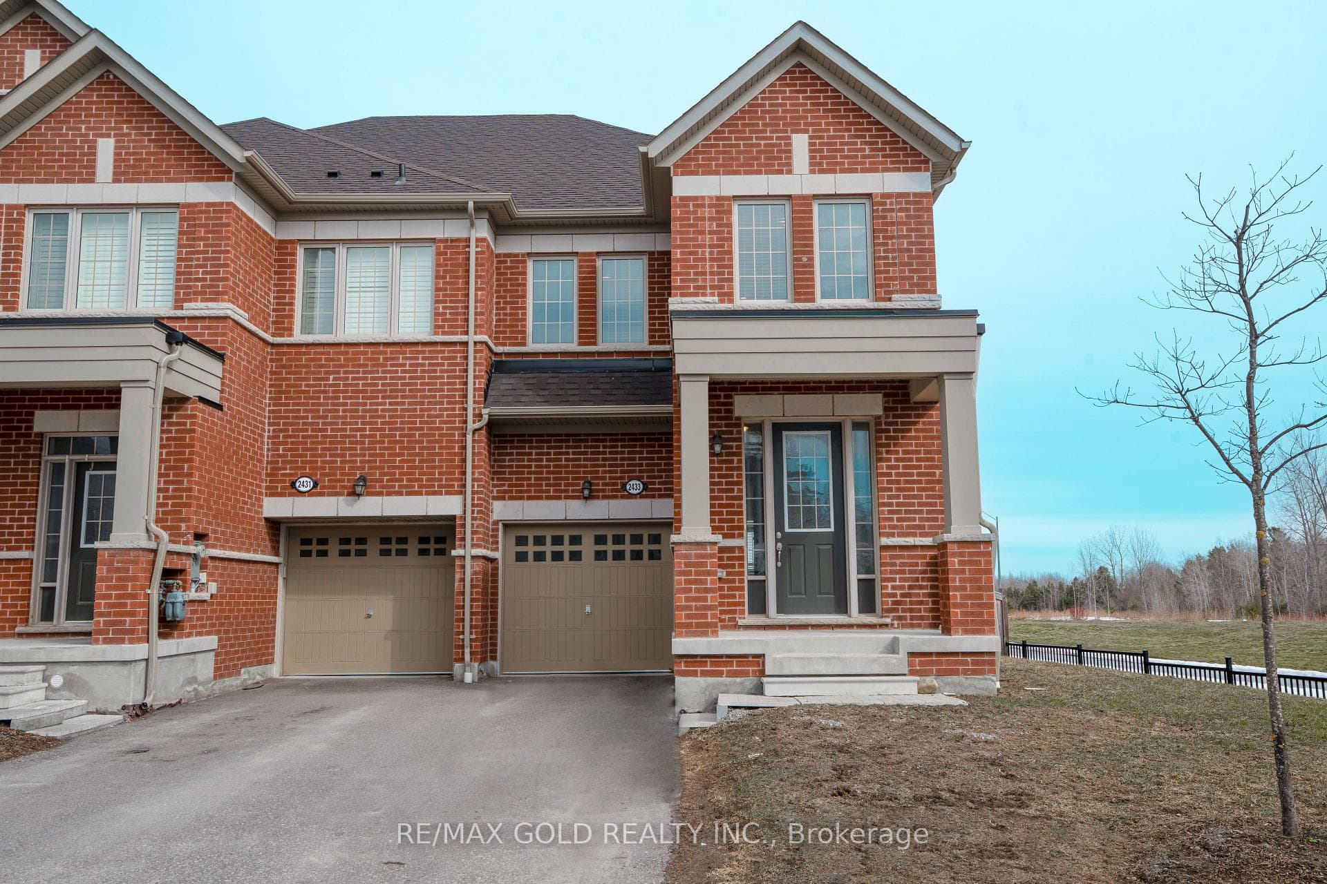 2433 Florentine Place, Pickering, ON L1X 0H1 - Photo 1