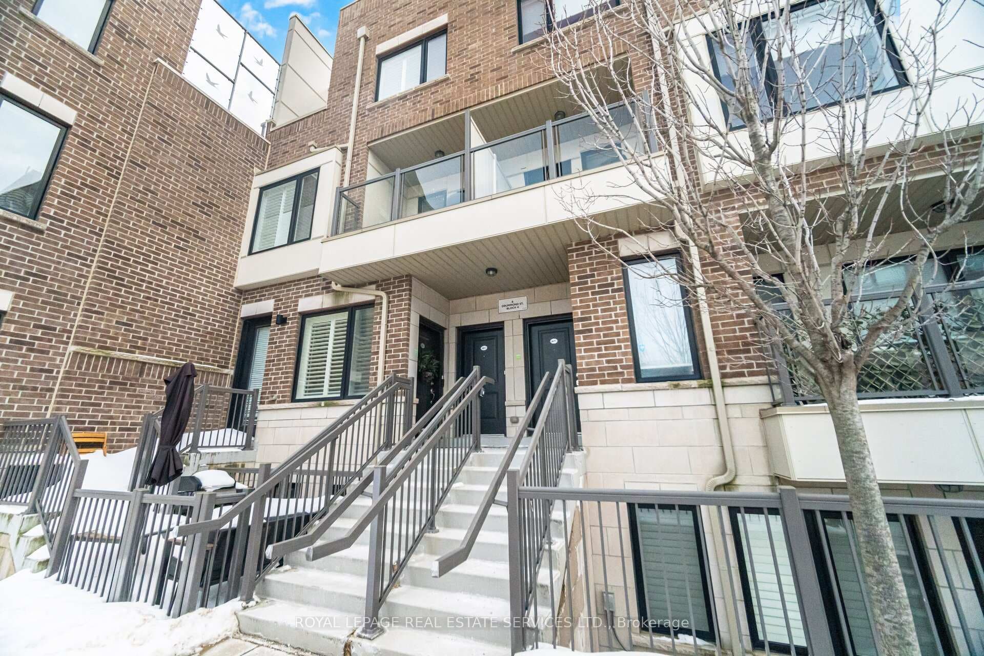 8 Drummond Street Unit 402, Liberty Village / Parkdale / South Parkdale, ON M8V 1Y8 - Photo 1