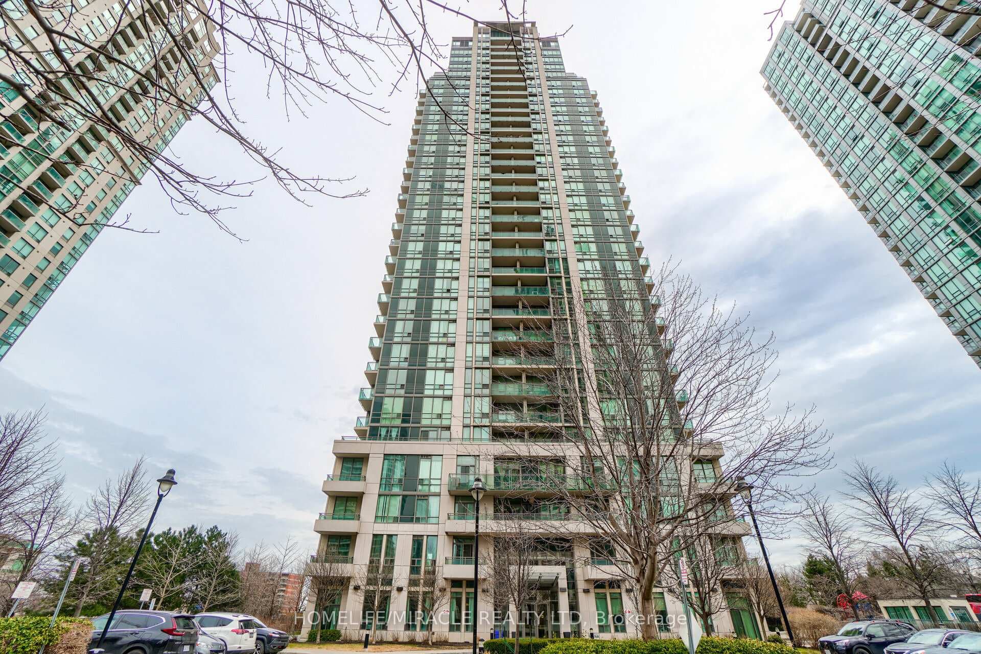 3515 Kariya Drive Unit 210, Mississauga, ON L5B 0C1 - Photo 1