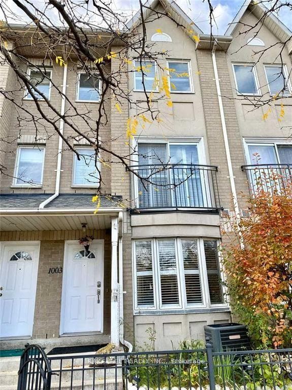 29 Rosebank Drive Unit 1003, Scarborough (Morningside / West Hill), ON M1B 5Y7 - Photo 1