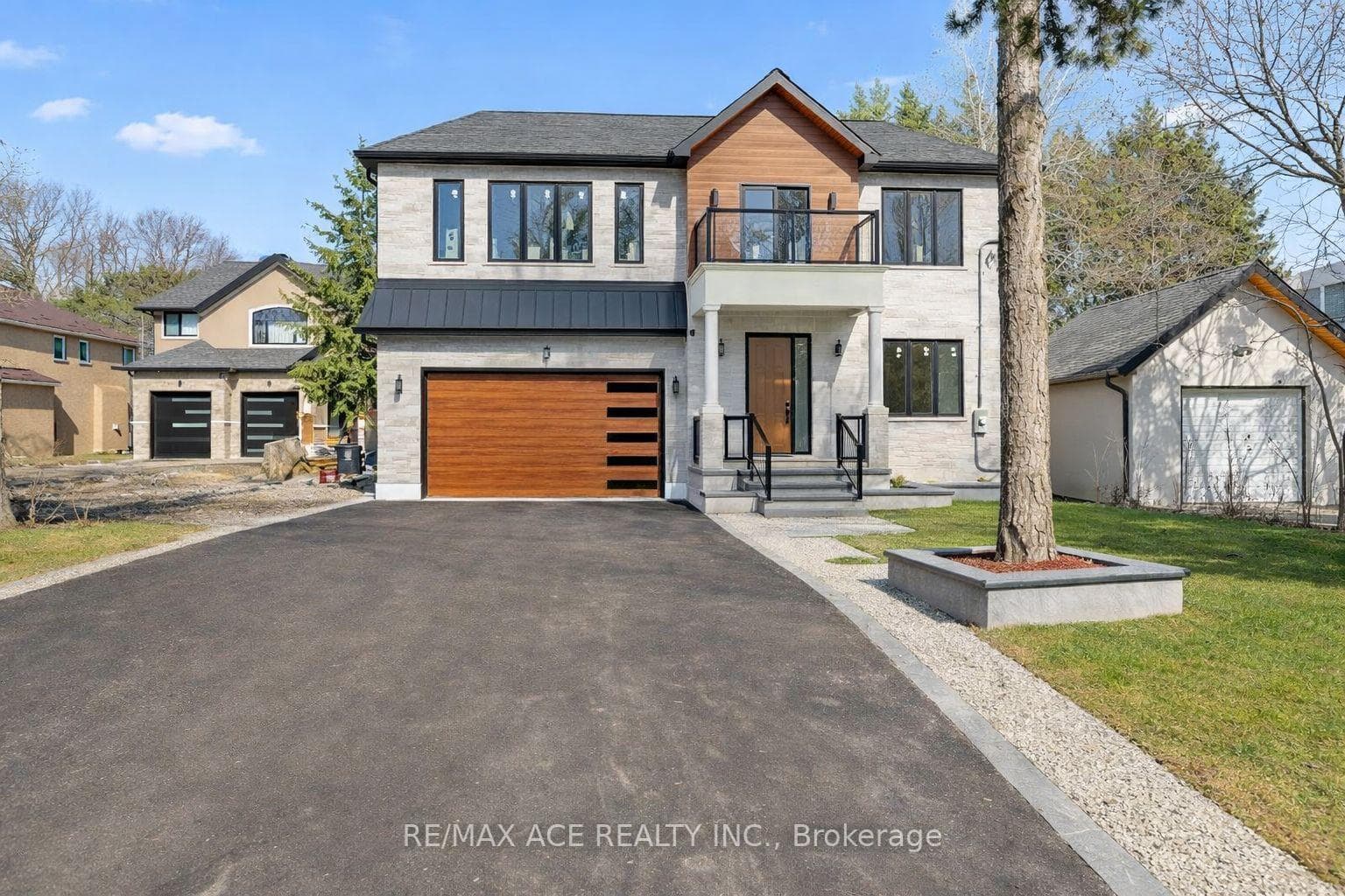 5 Larwood Boulevard, Scarborough Town Centre, ON M1M 2M5 - Photo 1