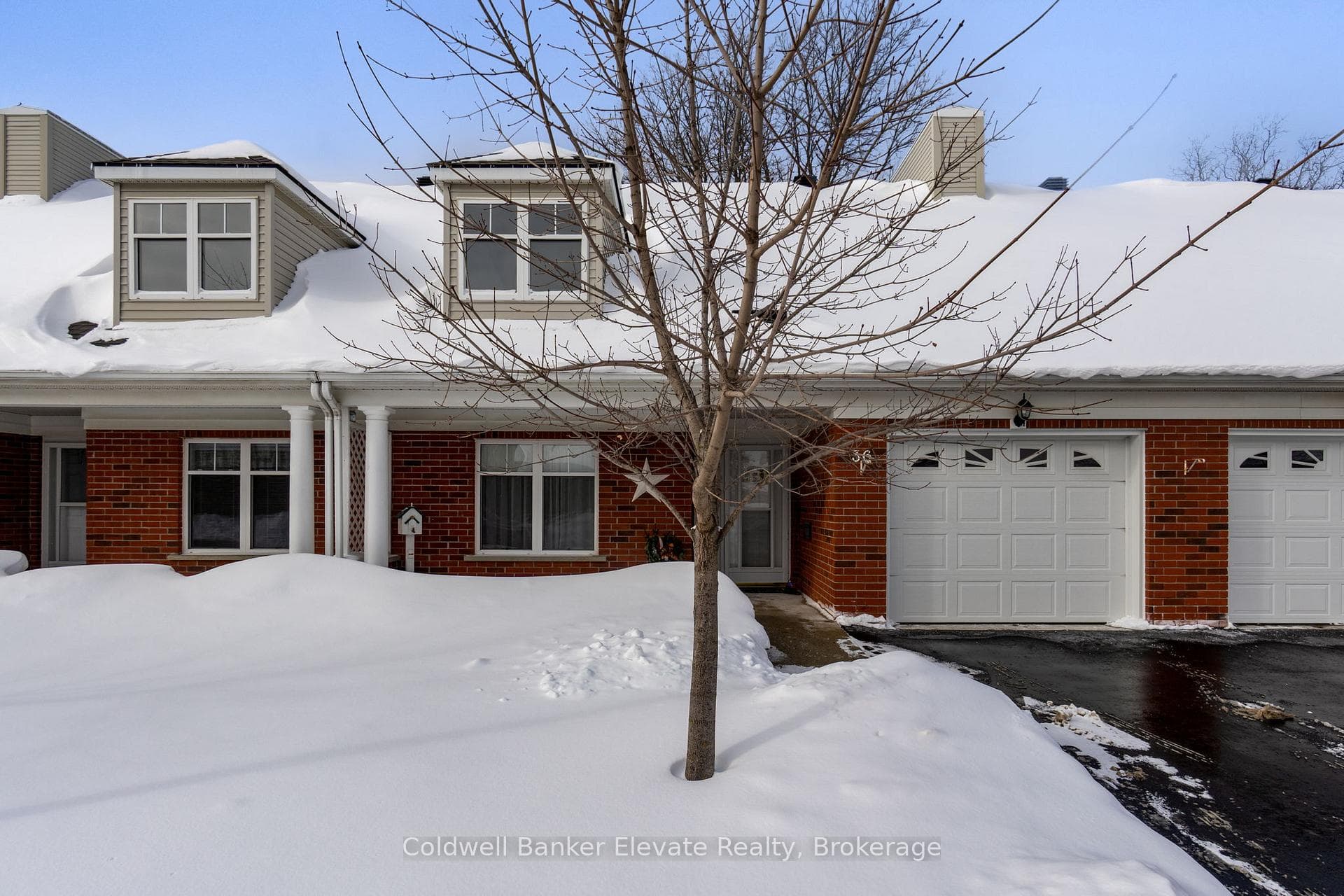 2705 KINGSWAY Drive Unit 36, Kitchener, ON N2C 2T2 - Photo 1