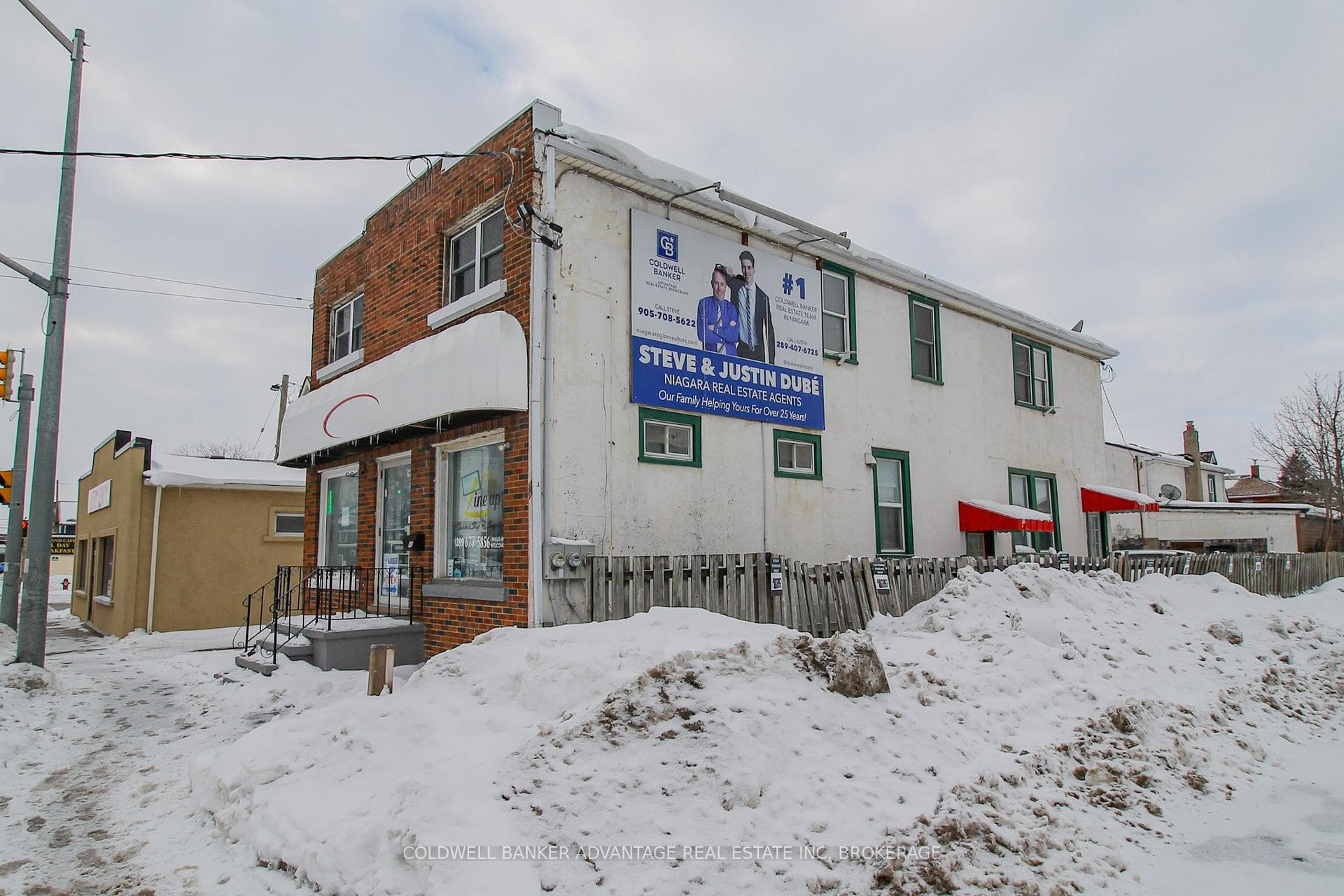 602 East Main Street Unit FRONT UNIT, Welland, ON L3B 3Y2 - Photo 1
