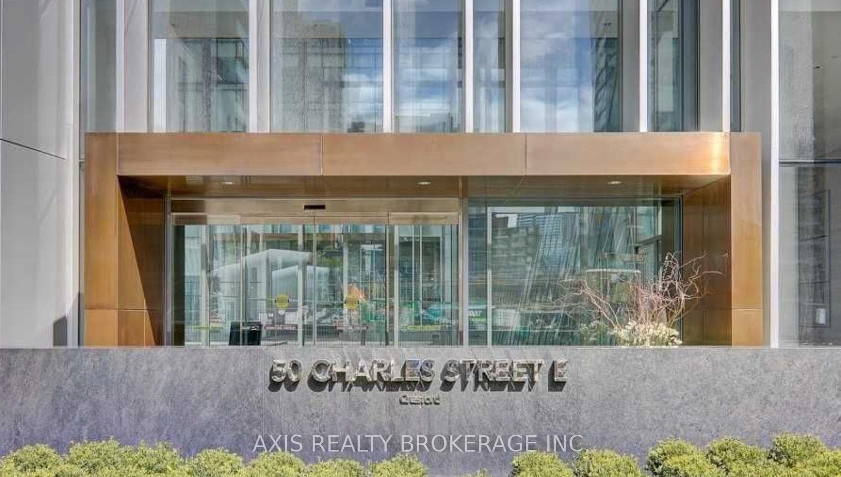 50 Charles Street Unit 2201, Regent Park / Cabbagetown / St. James Town, ON M4Y 1T1 - Photo 1