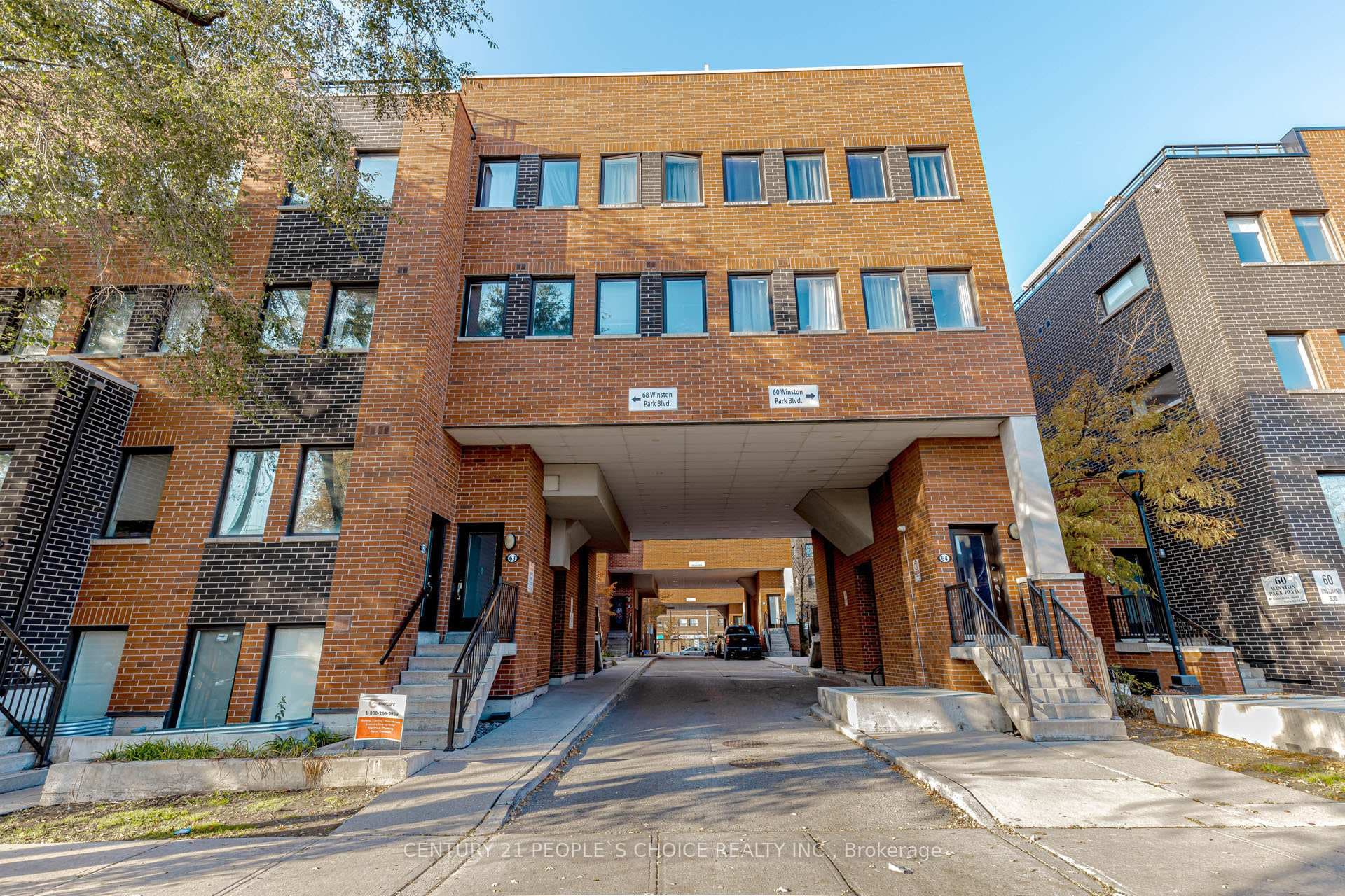 68 Winston Park Boulevard Unit 57, Downsview / Black Creek, ON M3K 1C3 - Photo 1