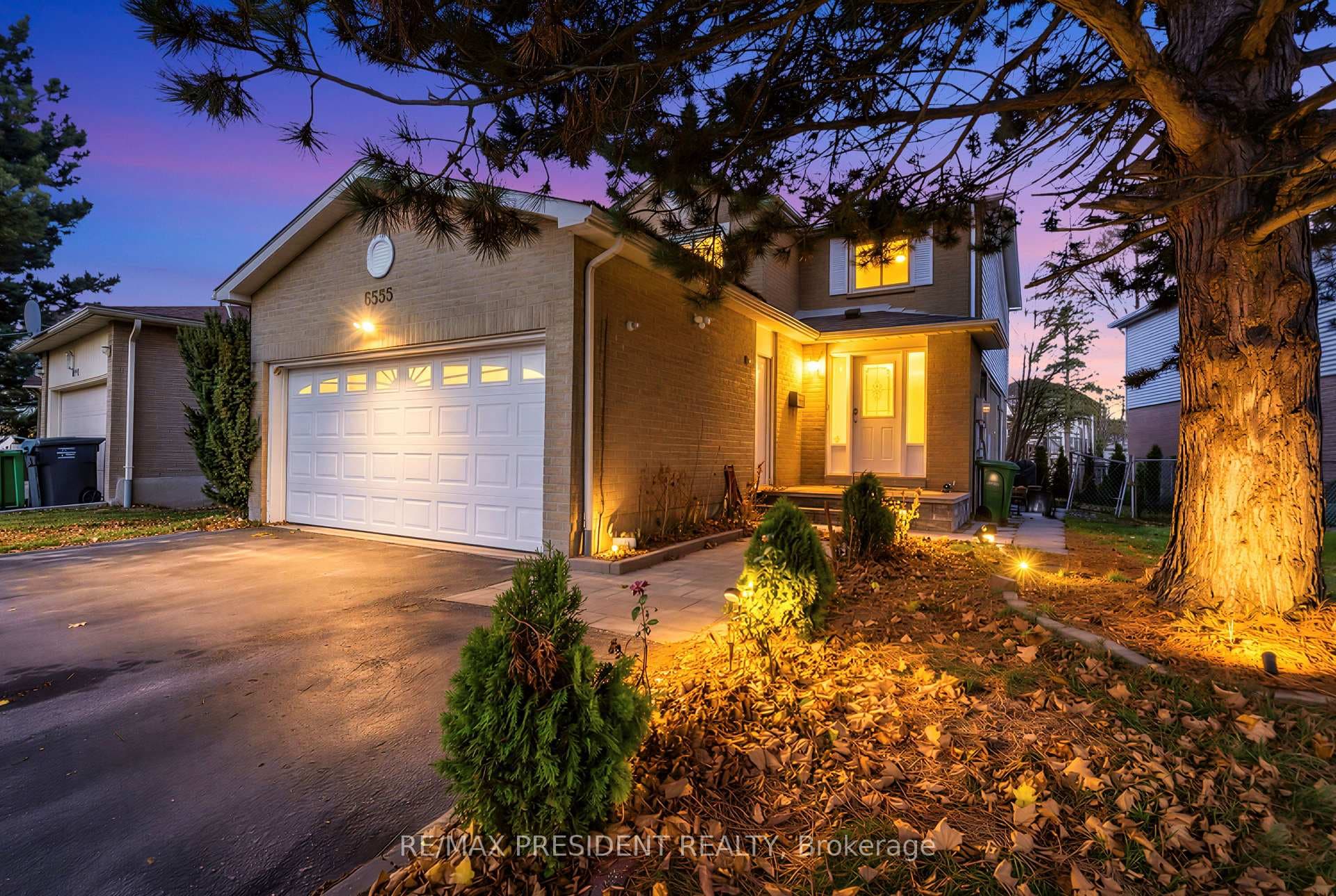 6593 Edenwood Drive, Mississauga, ON L5N 3E9 - Photo 1