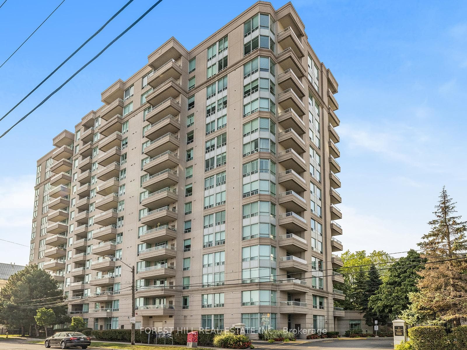 8 Covington Road Unit 310, Lawrence Park / Bedford Park, ON M6A 3E5 - Photo 1
