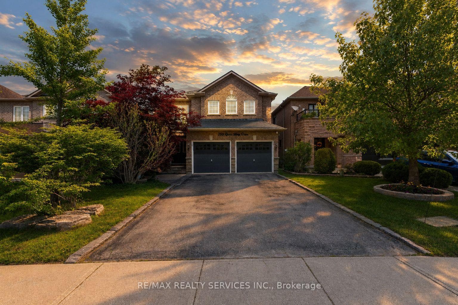 295 Queen Mary Drive, Brampton, ON L7A 3R1 - Photo 1