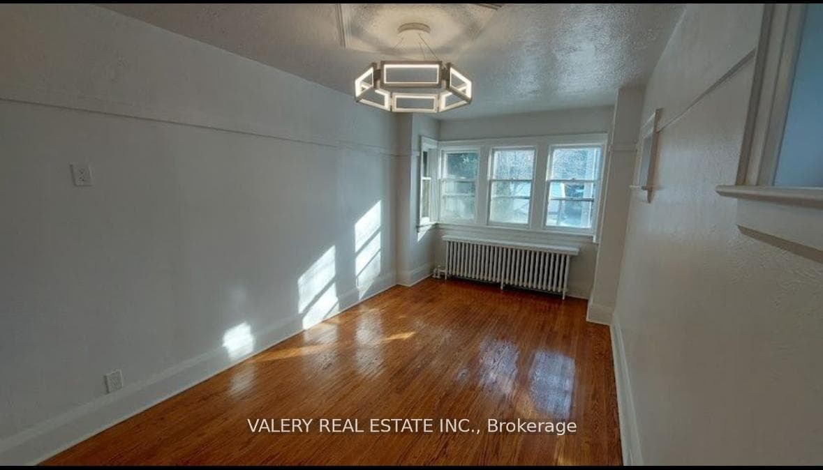130 Glengarry Avenue, Lawrence Park / Bedford Park, ON M5M 1E2 - Photo 1