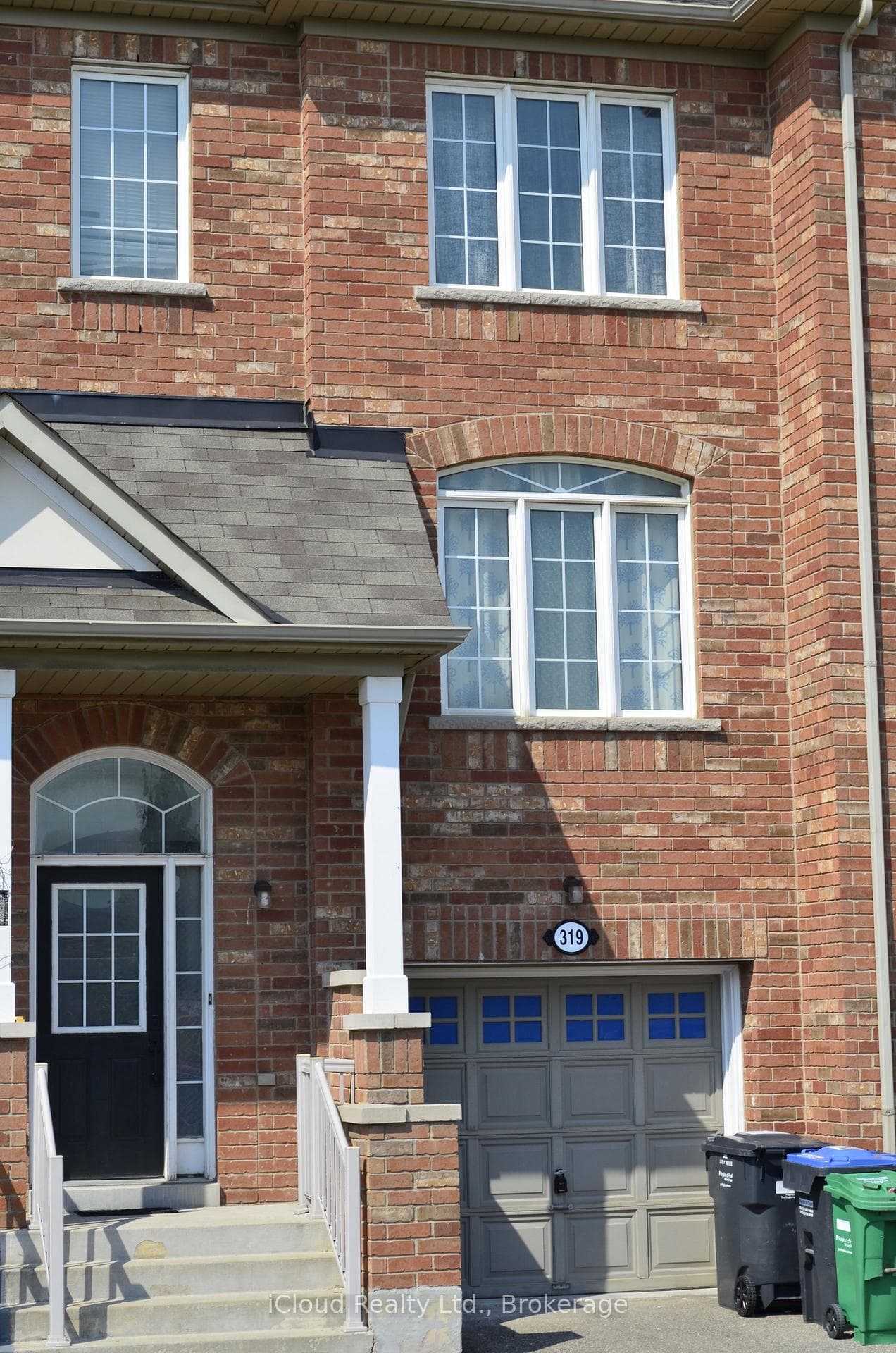 319 Aspendale Crescent Unit Main/Up, Mississauga, ON L6W 0E7 - Photo 1
